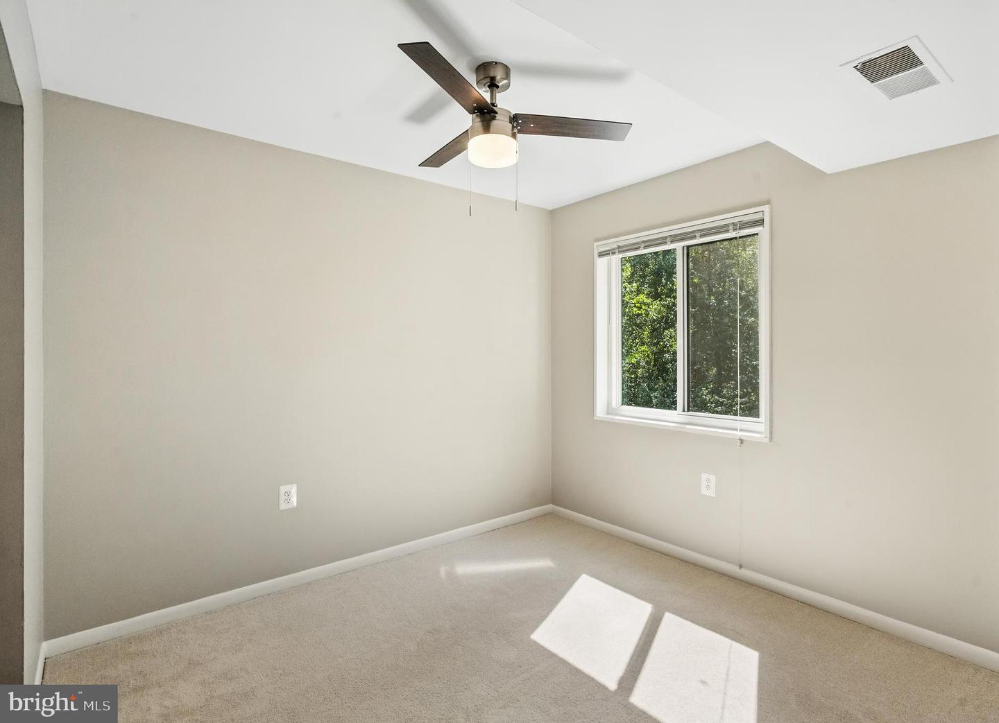 1536 NORTHGATE SQ #22A, RESTON, Virginia 20190, 1 Bedroom Bedrooms, 6 Rooms Rooms,1 BathroomBathrooms,Residential,For sale,1536 NORTHGATE SQ #22A,VAFX2261458 MLS # VAFX2261458