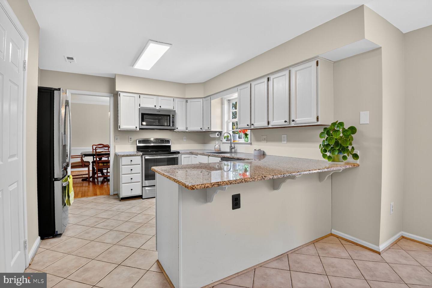 2908 ROBIN GLEN CT, HERNDON, Virginia 20171, 4 Bedrooms Bedrooms, ,3 BathroomsBathrooms,Residential,For sale,2908 ROBIN GLEN CT,VAFX2261612 MLS # VAFX2261612