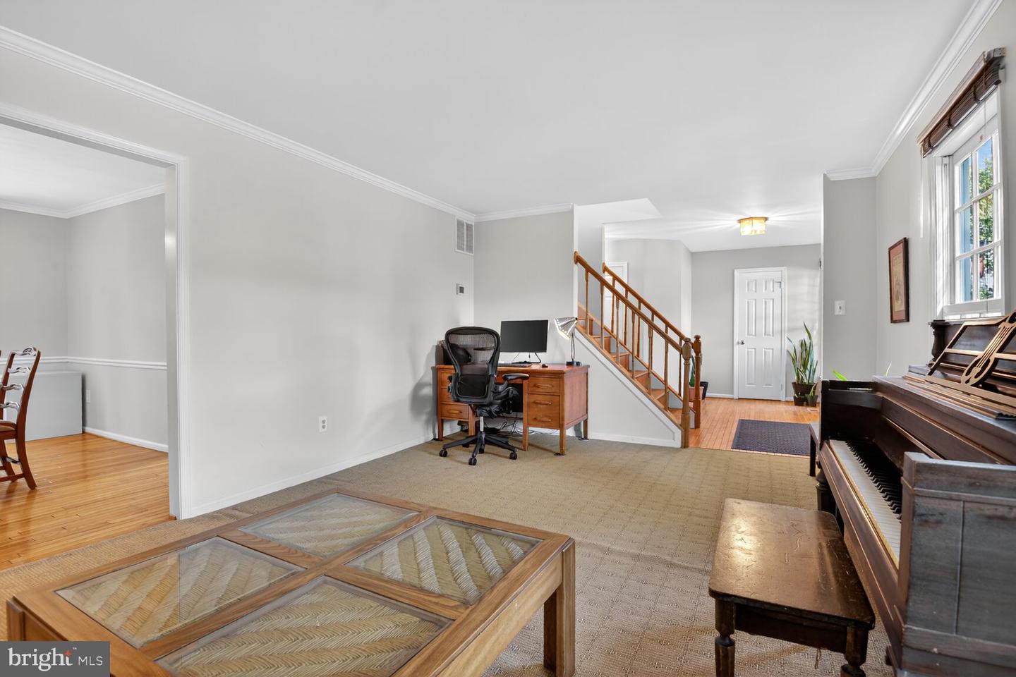 2908 ROBIN GLEN CT, HERNDON, Virginia 20171, 4 Bedrooms Bedrooms, ,3 BathroomsBathrooms,Residential,For sale,2908 ROBIN GLEN CT,VAFX2261612 MLS # VAFX2261612