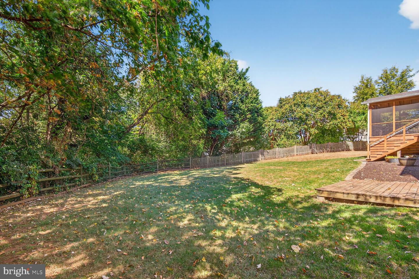 2908 ROBIN GLEN CT, HERNDON, Virginia 20171, 4 Bedrooms Bedrooms, ,3 BathroomsBathrooms,Residential,For sale,2908 ROBIN GLEN CT,VAFX2261612 MLS # VAFX2261612