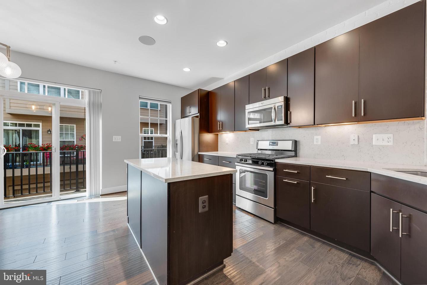 237 CRESCENT STATION TER SE, LEESBURG, Virginia 20175, 3 Bedrooms Bedrooms, ,3 BathroomsBathrooms,Residential,For sale,237 CRESCENT STATION TER SE,VALO2104704 MLS # VALO2104704