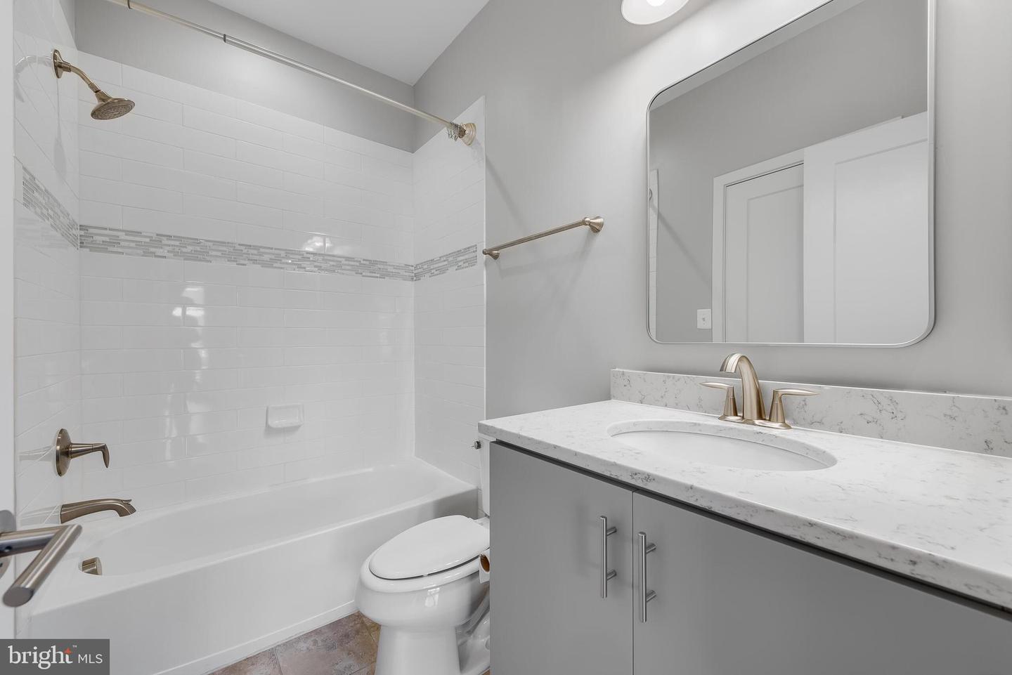 237 CRESCENT STATION TER SE, LEESBURG, Virginia 20175, 3 Bedrooms Bedrooms, ,3 BathroomsBathrooms,Residential,For sale,237 CRESCENT STATION TER SE,VALO2104704 MLS # VALO2104704