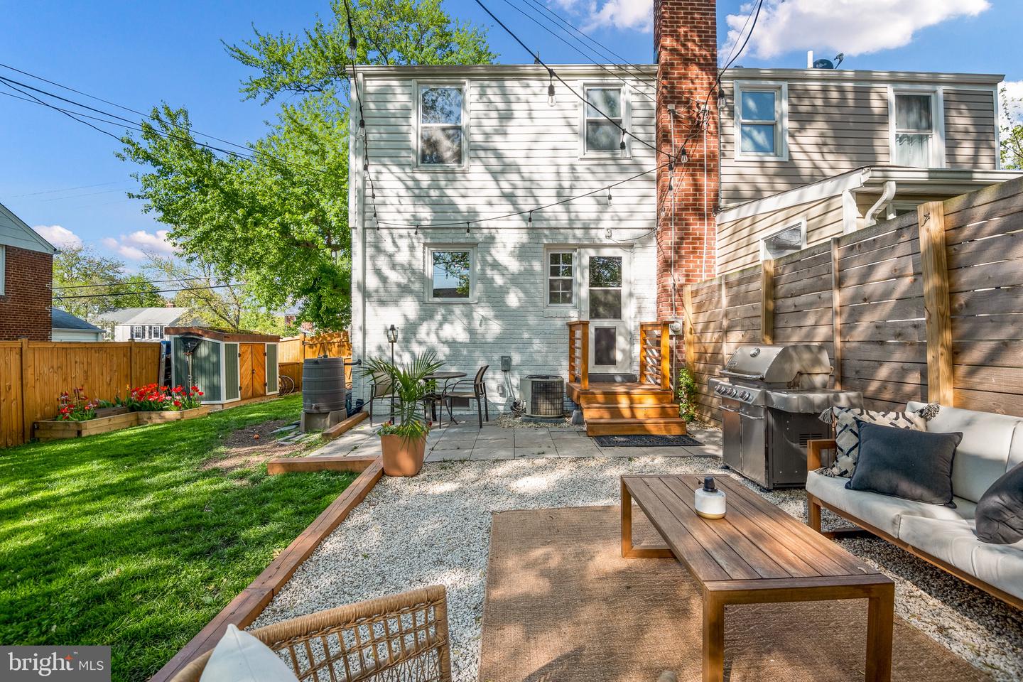 2723 FORT DR, ALEXANDRIA, Virginia 22303, 2 Bedrooms Bedrooms, 3 Rooms Rooms,1 BathroomBathrooms,Residential,For sale,2723 FORT DR,VAFX2261720 MLS # VAFX2261720