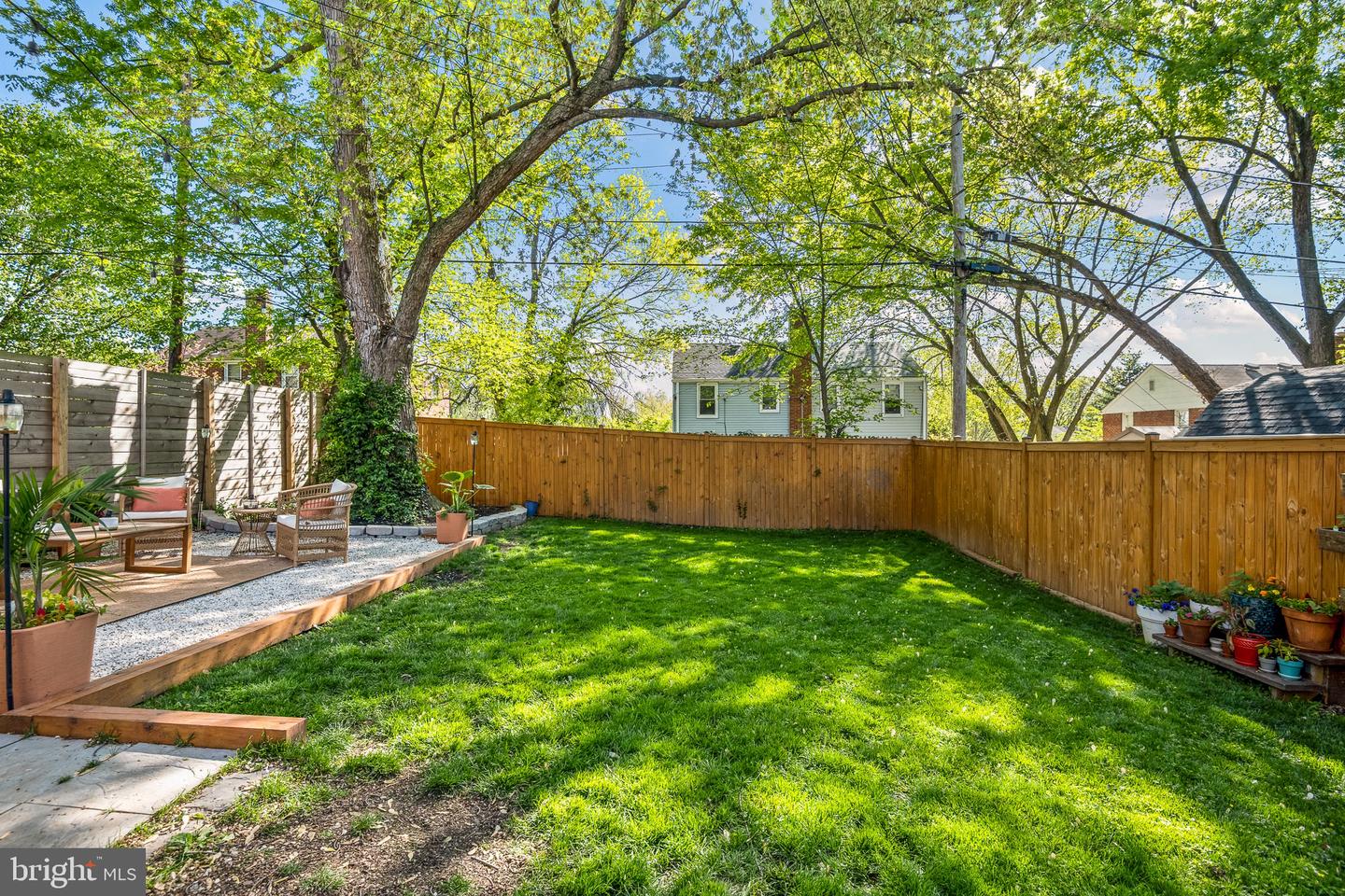 2723 FORT DR, ALEXANDRIA, Virginia 22303, 2 Bedrooms Bedrooms, 3 Rooms Rooms,1 BathroomBathrooms,Residential,For sale,2723 FORT DR,VAFX2261720 MLS # VAFX2261720
