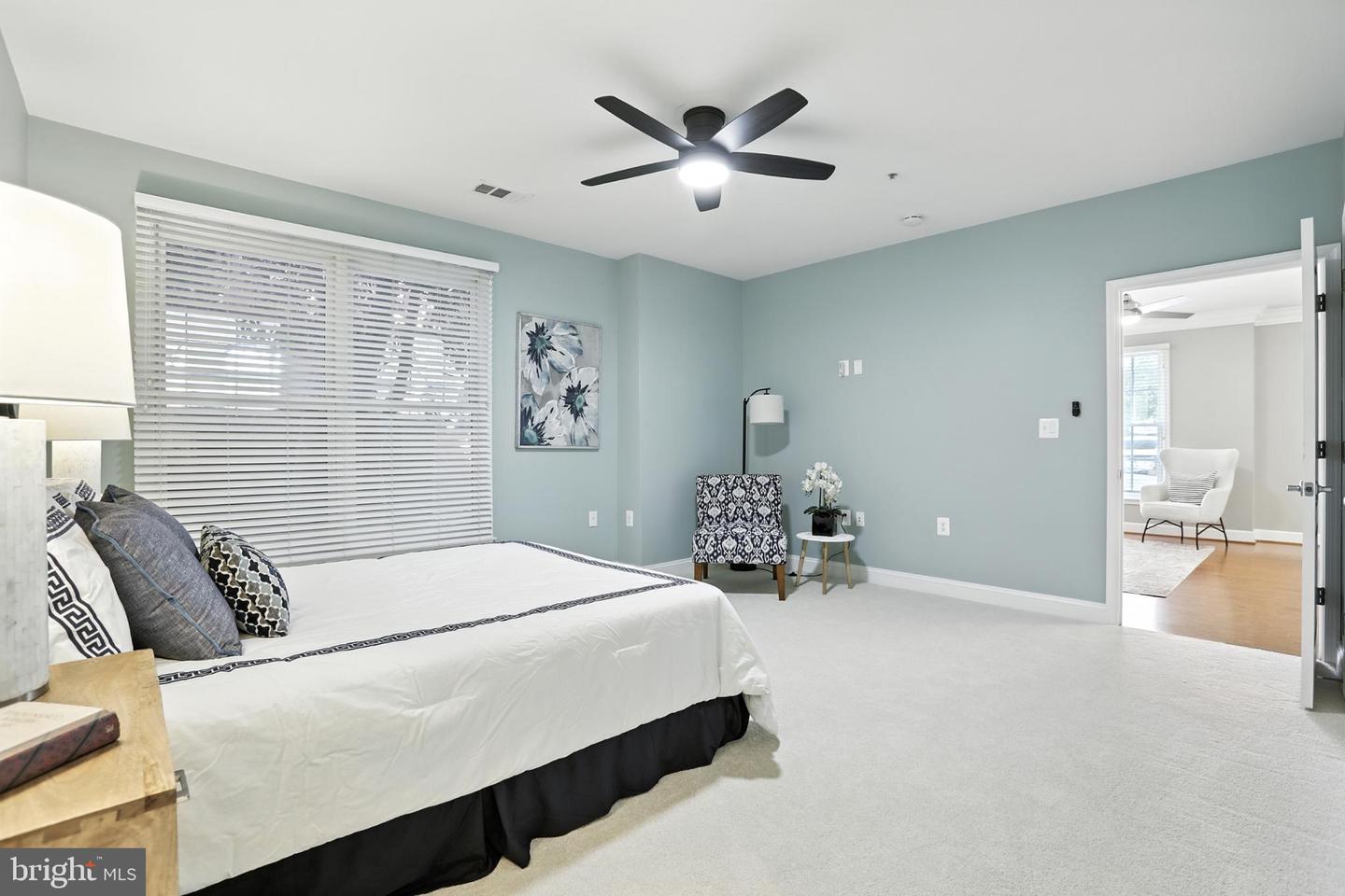 1115 CAMERON ST #104, ALEXANDRIA, Virginia 22314, 2 Bedrooms Bedrooms, 4 Rooms Rooms,2 BathroomsBathrooms,Residential,For sale,1115 CAMERON ST #104,VAAX2048678 MLS # VAAX2048678