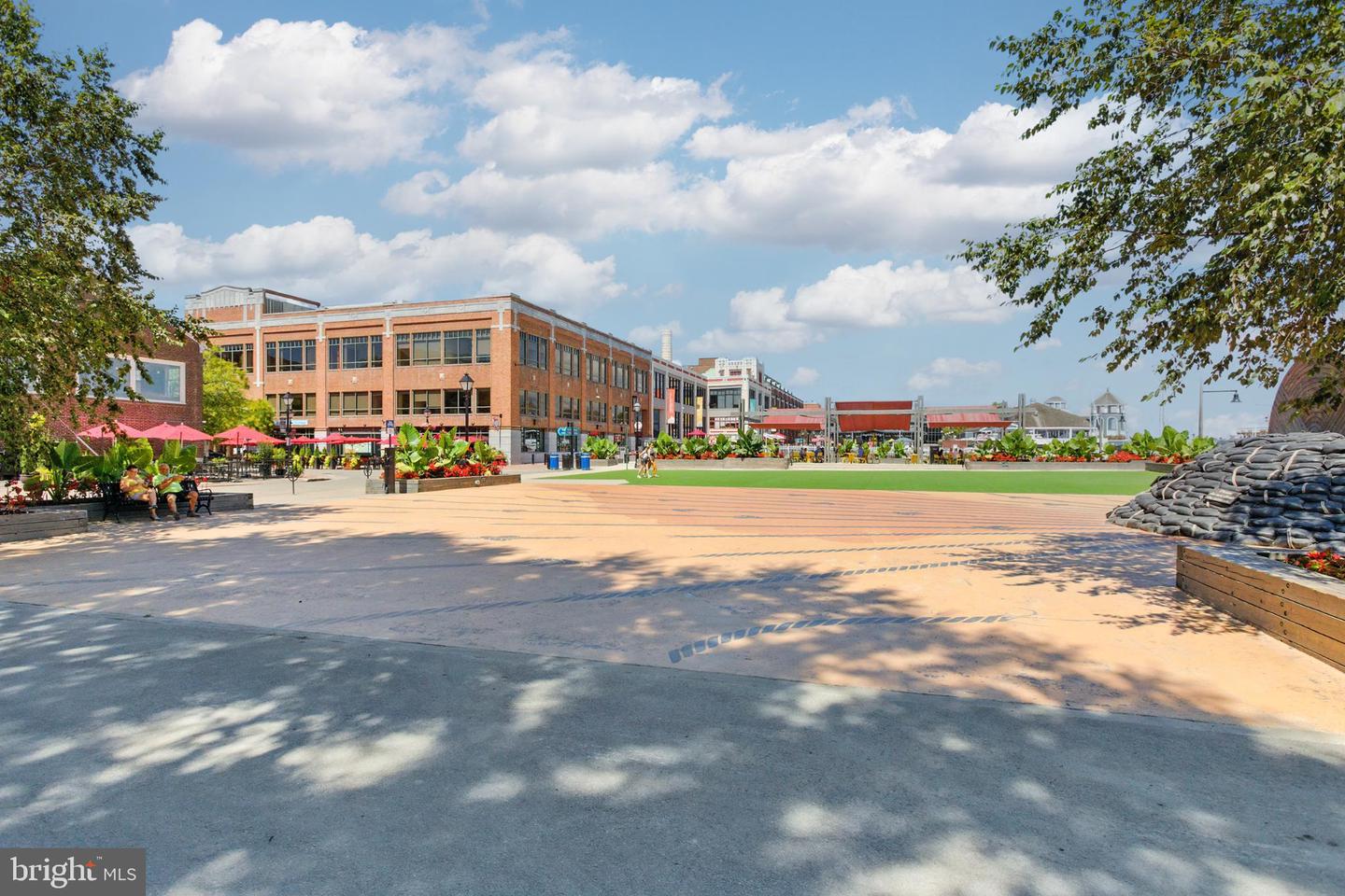 1115 CAMERON ST #104, ALEXANDRIA, Virginia 22314, 2 Bedrooms Bedrooms, 4 Rooms Rooms,2 BathroomsBathrooms,Residential,For sale,1115 CAMERON ST #104,VAAX2048678 MLS # VAAX2048678