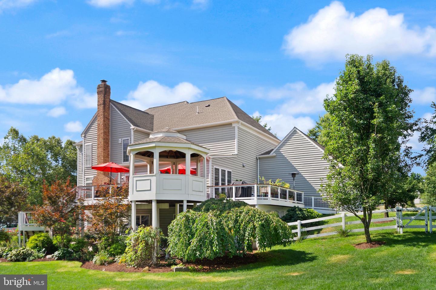 20926 MCINTOSH PL, LEESBURG, Virginia 20175, 6 Bedrooms Bedrooms, ,5 BathroomsBathrooms,Residential,For sale,20926 MCINTOSH PL,VALO2104726 MLS # VALO2104726