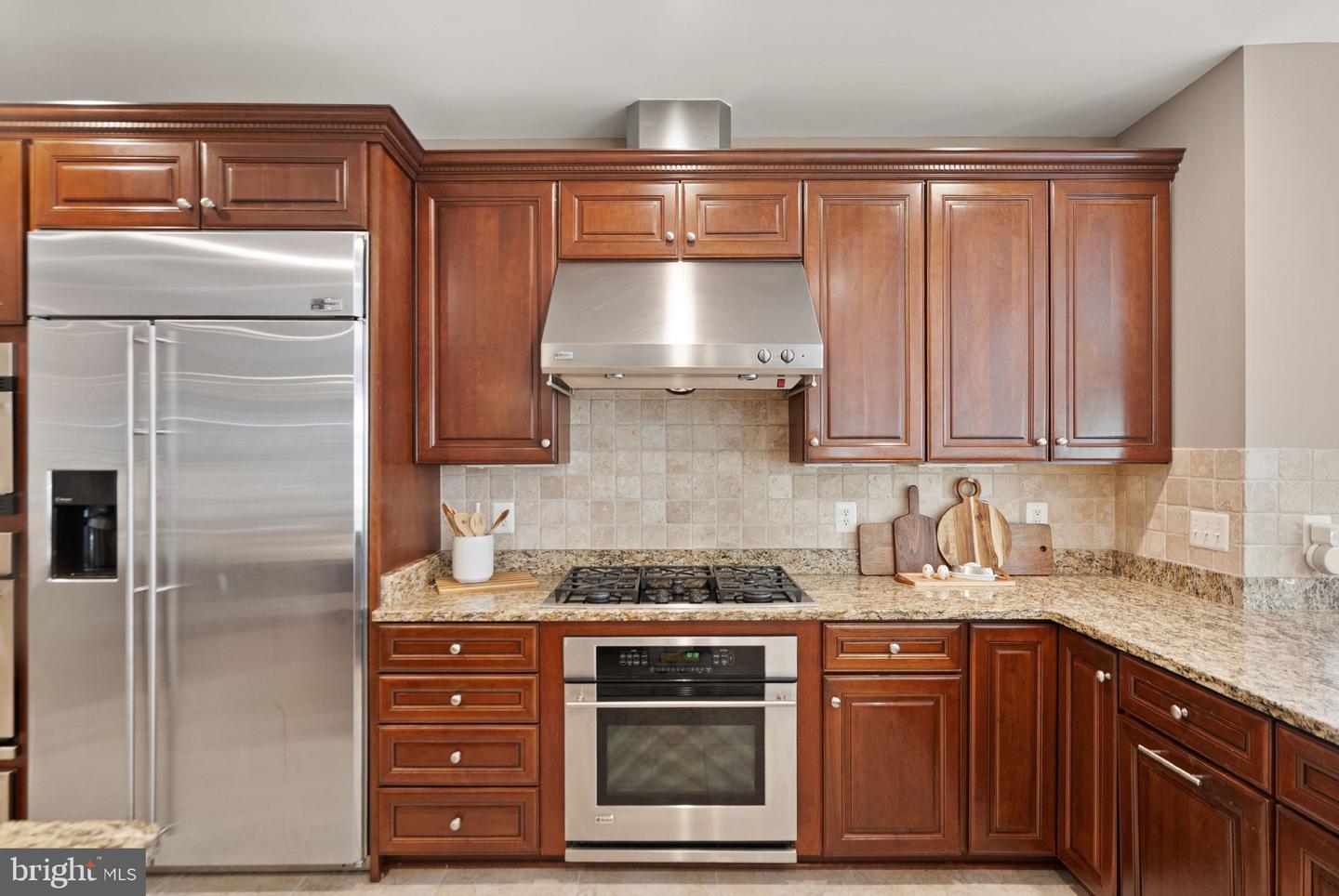 20926 MCINTOSH PL, LEESBURG, Virginia 20175, 6 Bedrooms Bedrooms, ,5 BathroomsBathrooms,Residential,For sale,20926 MCINTOSH PL,VALO2104726 MLS # VALO2104726