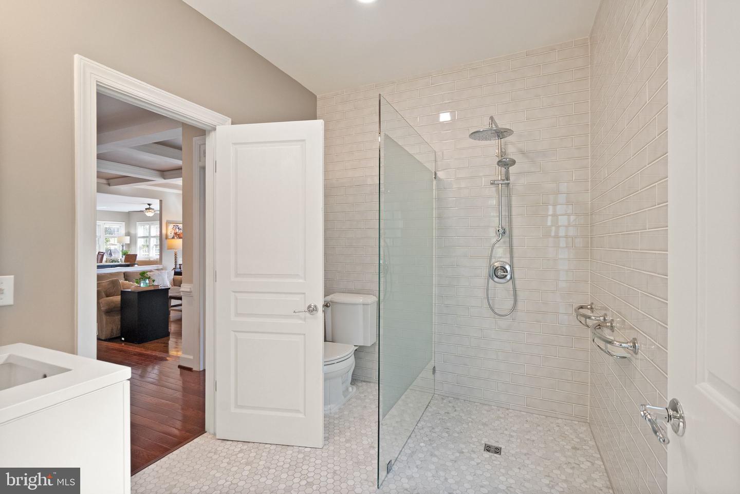 20926 MCINTOSH PL, LEESBURG, Virginia 20175, 6 Bedrooms Bedrooms, ,5 BathroomsBathrooms,Residential,For sale,20926 MCINTOSH PL,VALO2104726 MLS # VALO2104726