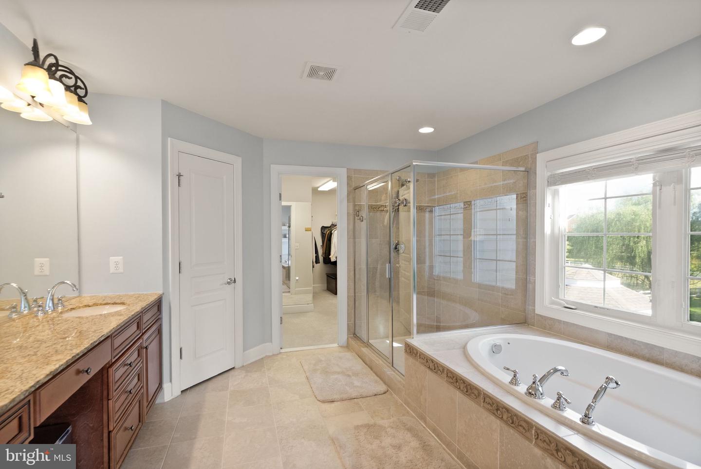 20926 MCINTOSH PL, LEESBURG, Virginia 20175, 6 Bedrooms Bedrooms, ,5 BathroomsBathrooms,Residential,For sale,20926 MCINTOSH PL,VALO2104726 MLS # VALO2104726