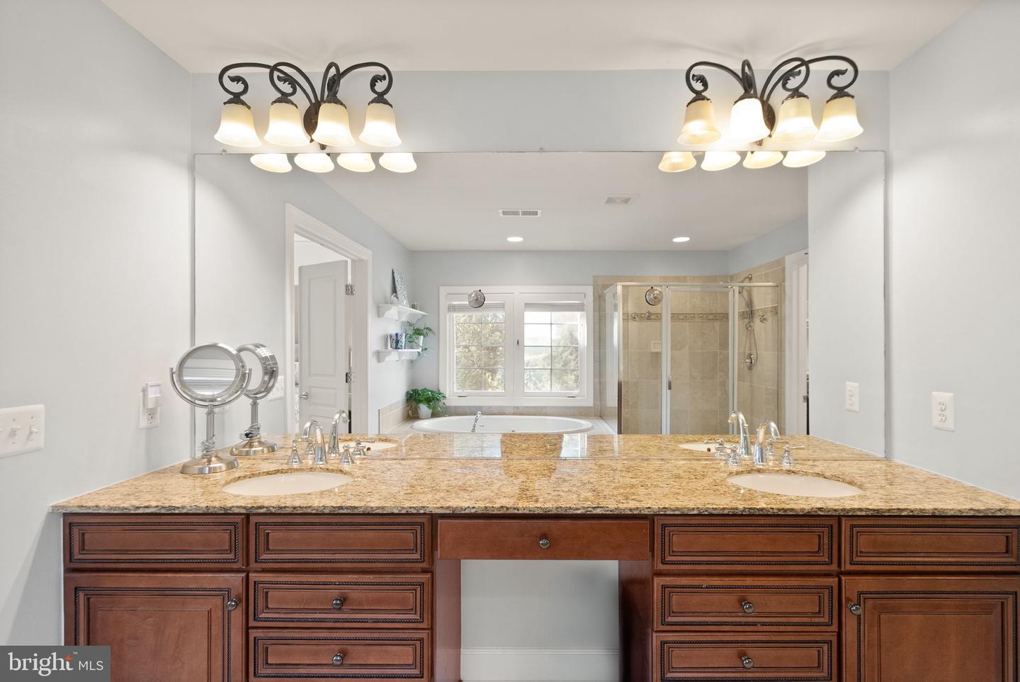 20926 MCINTOSH PL, LEESBURG, Virginia 20175, 6 Bedrooms Bedrooms, ,5 BathroomsBathrooms,Residential,For sale,20926 MCINTOSH PL,VALO2104726 MLS # VALO2104726