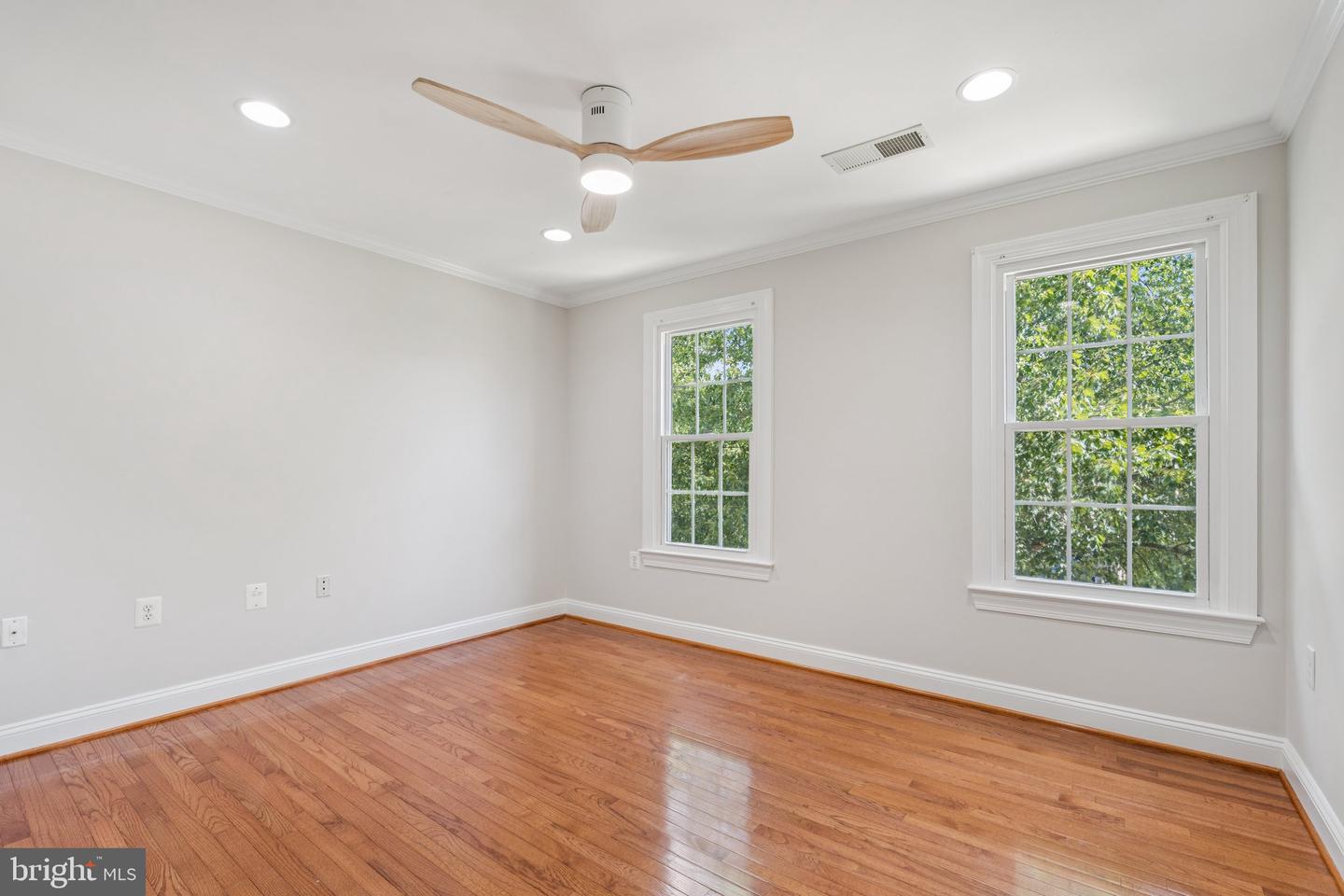 43116 BELGREEN DR, ASHBURN, Virginia 20147, 5 Bedrooms Bedrooms, ,3 BathroomsBathrooms,Residential,For sale,43116 BELGREEN DR,VALO2104728 MLS # VALO2104728