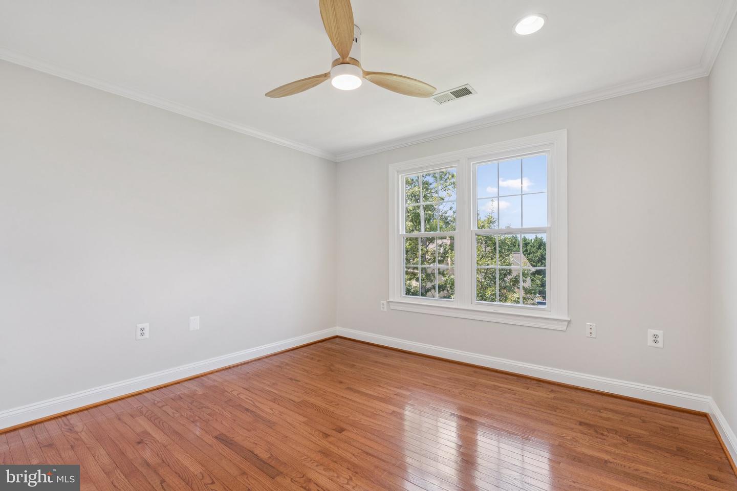 43116 BELGREEN DR, ASHBURN, Virginia 20147, 5 Bedrooms Bedrooms, ,3 BathroomsBathrooms,Residential,For sale,43116 BELGREEN DR,VALO2104728 MLS # VALO2104728