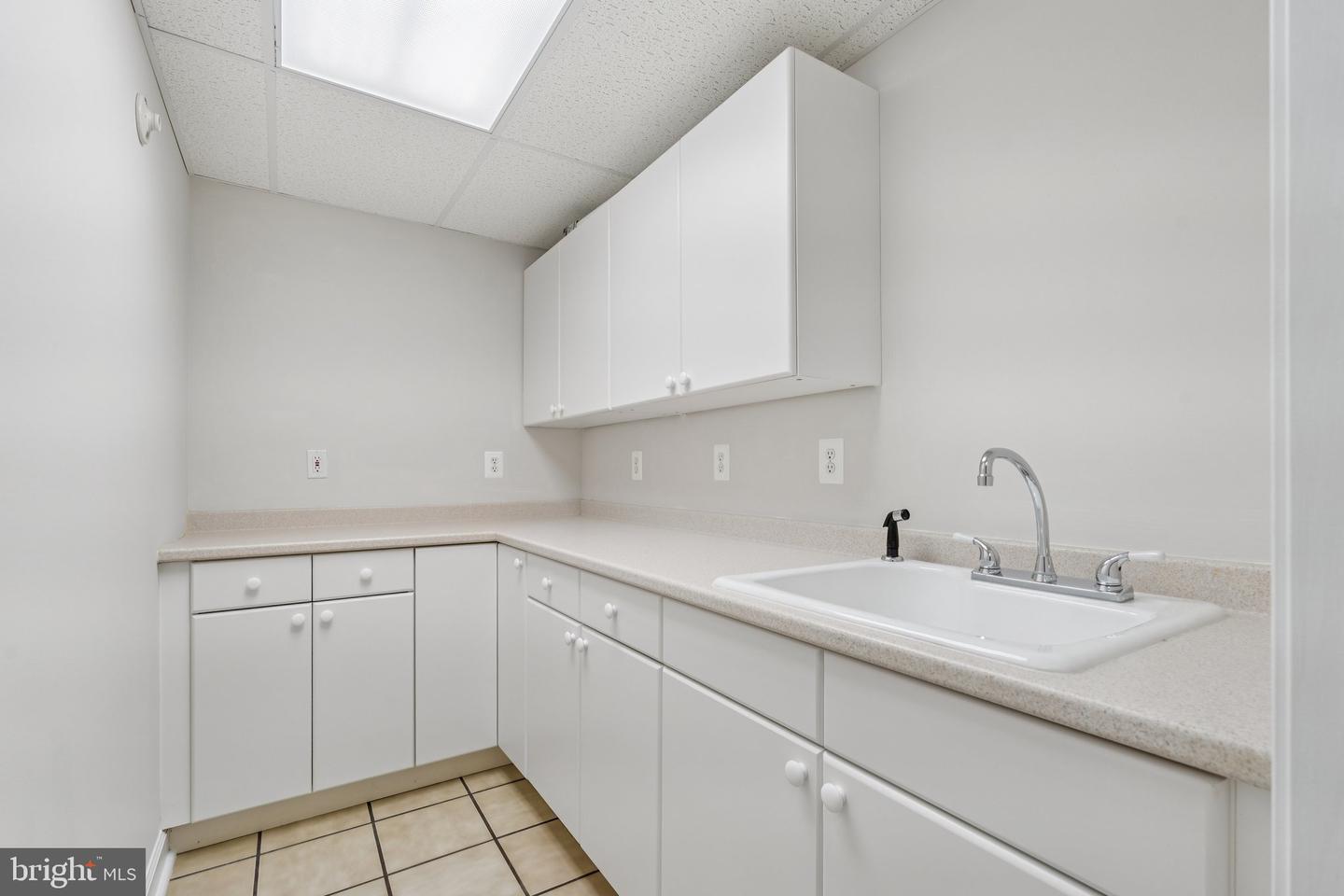 43116 BELGREEN DR, ASHBURN, Virginia 20147, 5 Bedrooms Bedrooms, ,3 BathroomsBathrooms,Residential,For sale,43116 BELGREEN DR,VALO2104728 MLS # VALO2104728
