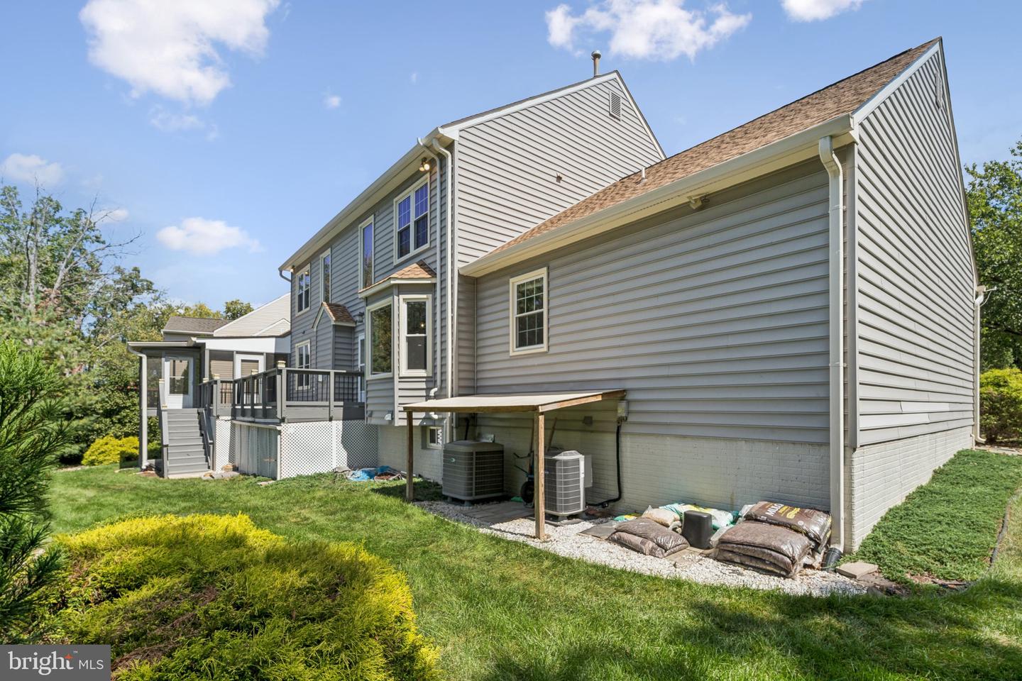 43116 BELGREEN DR, ASHBURN, Virginia 20147, 5 Bedrooms Bedrooms, ,3 BathroomsBathrooms,Residential,For sale,43116 BELGREEN DR,VALO2104728 MLS # VALO2104728