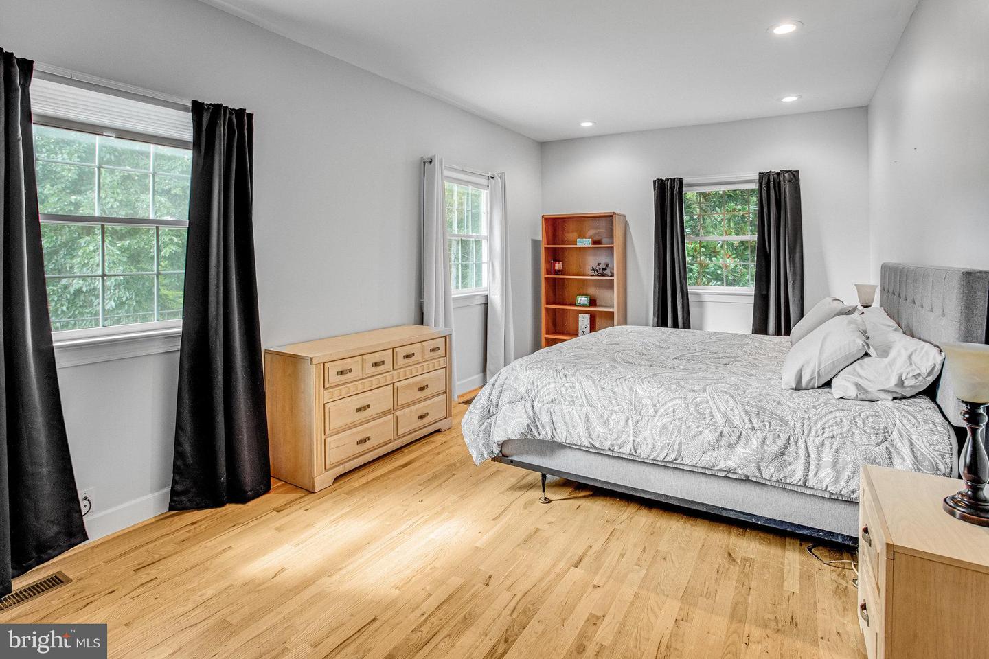 13615 FOX CHASE LN, SPOTSYLVANIA, Virginia 22553, 4 Bedrooms Bedrooms, ,2 BathroomsBathrooms,Residential,For sale,13615 FOX CHASE LN,VASP2035534 MLS # VASP2035534
