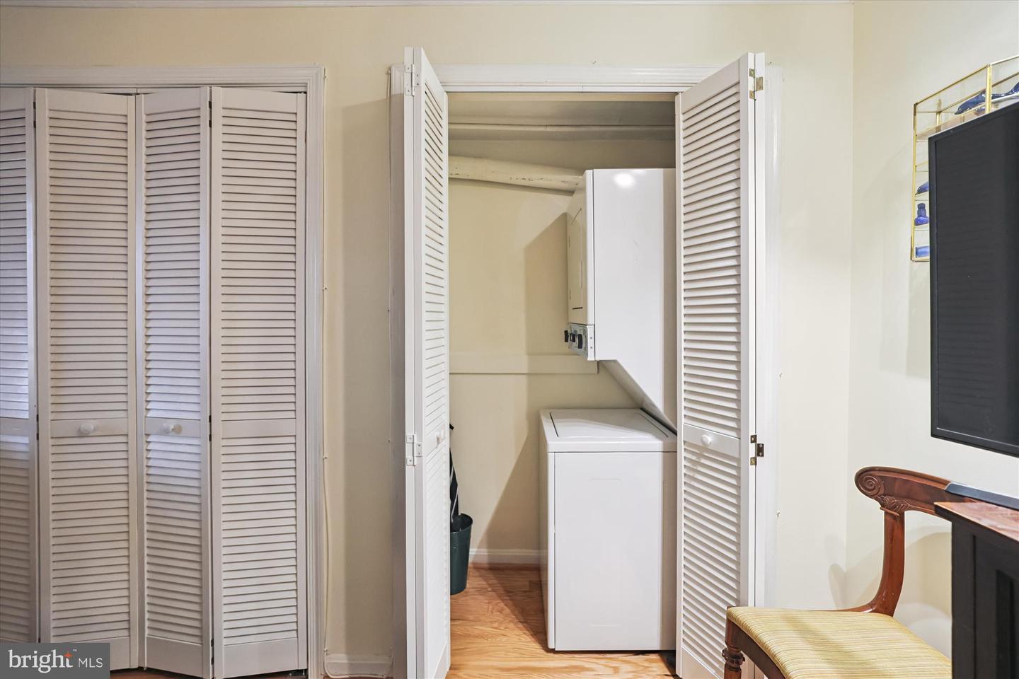 1811 T ST NW, WASHINGTON, District Of Columbia 20009, 3 Bedrooms Bedrooms, ,2 BathroomsBathrooms,Residential,For sale,1811 T ST NW,DCDC2215742 MLS # DCDC2215742