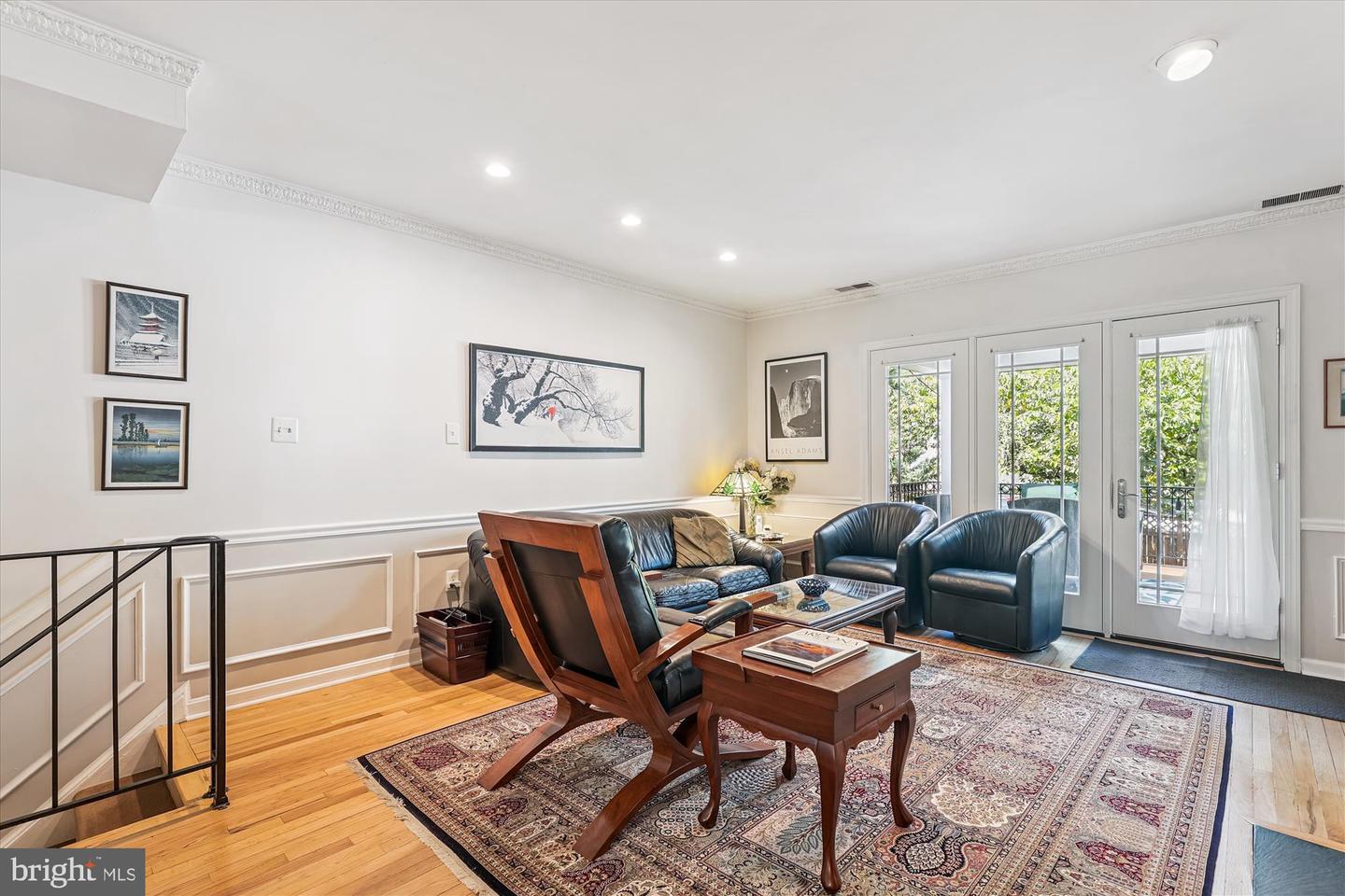 1811 T ST NW, WASHINGTON, District Of Columbia 20009, 3 Bedrooms Bedrooms, ,2 BathroomsBathrooms,Residential,For sale,1811 T ST NW,DCDC2215742 MLS # DCDC2215742
