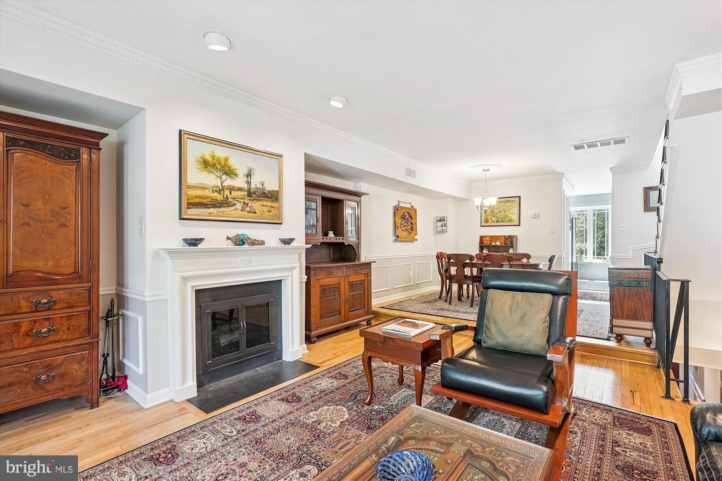 1811 T ST NW, WASHINGTON, District Of Columbia 20009, 3 Bedrooms Bedrooms, ,2 BathroomsBathrooms,Residential,For sale,1811 T ST NW,DCDC2215742 MLS # DCDC2215742