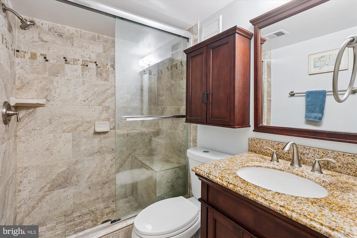 1811 T ST NW, WASHINGTON, District Of Columbia 20009, 3 Bedrooms Bedrooms, ,2 BathroomsBathrooms,Residential,For sale,1811 T ST NW,DCDC2215742 MLS # DCDC2215742