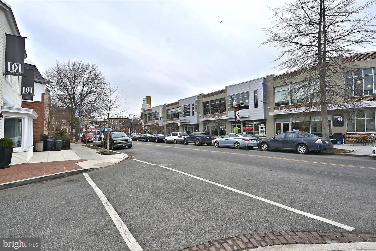 1811 T ST NW, WASHINGTON, District Of Columbia 20009, 3 Bedrooms Bedrooms, ,2 BathroomsBathrooms,Residential,For sale,1811 T ST NW,DCDC2215742 MLS # DCDC2215742