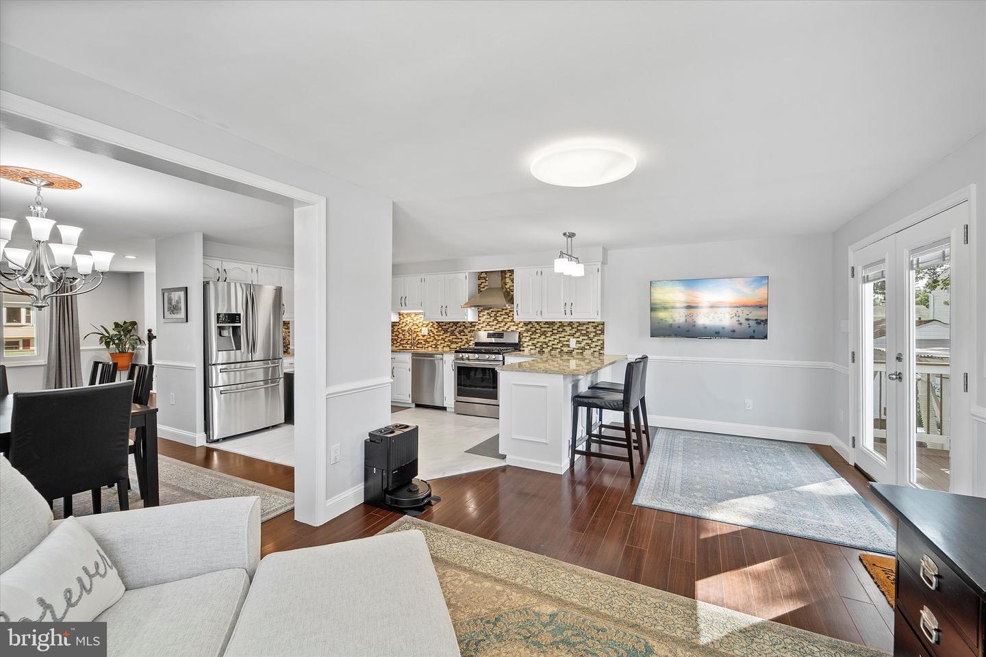 4811 WELFORD ST., ALEXANDRIA, Virginia 22309, 4 Bedrooms Bedrooms, ,3 BathroomsBathrooms,Residential,For sale,4811 WELFORD ST.,VAFX2262124 MLS # VAFX2262124