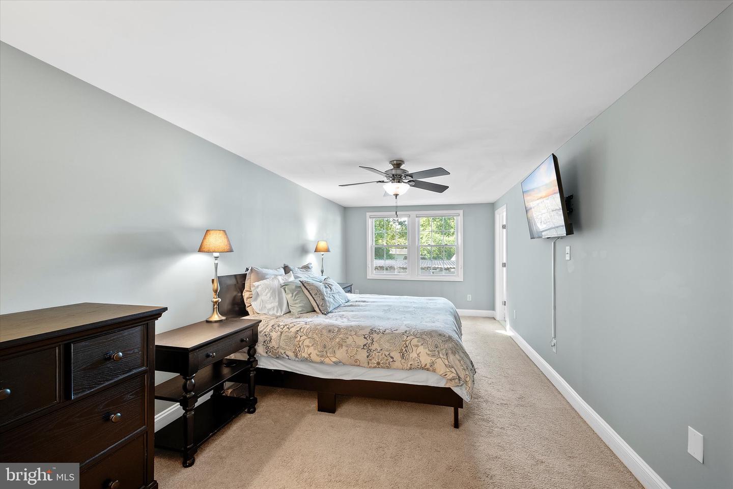 4811 WELFORD ST., ALEXANDRIA, Virginia 22309, 4 Bedrooms Bedrooms, ,3 BathroomsBathrooms,Residential,For sale,4811 WELFORD ST.,VAFX2262124 MLS # VAFX2262124