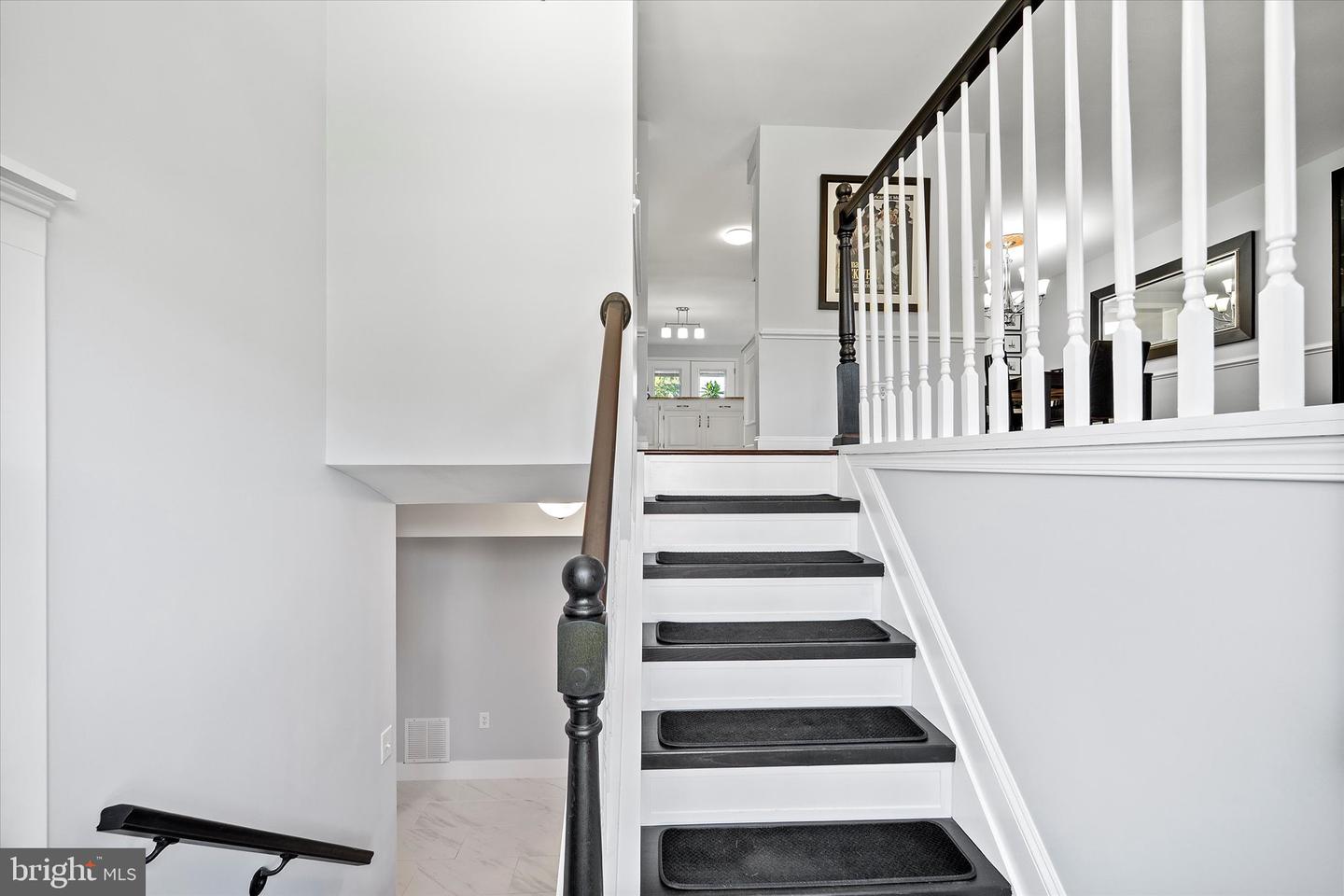 4811 WELFORD ST., ALEXANDRIA, Virginia 22309, 4 Bedrooms Bedrooms, ,3 BathroomsBathrooms,Residential,For sale,4811 WELFORD ST.,VAFX2262124 MLS # VAFX2262124