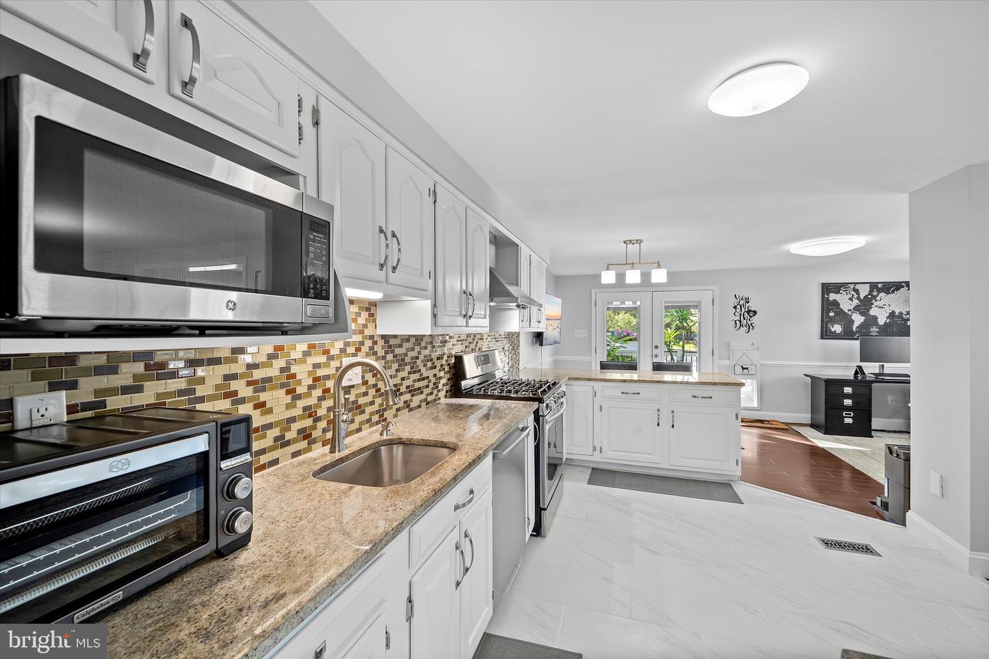 4811 WELFORD ST., ALEXANDRIA, Virginia 22309, 4 Bedrooms Bedrooms, ,3 BathroomsBathrooms,Residential,For sale,4811 WELFORD ST.,VAFX2262124 MLS # VAFX2262124