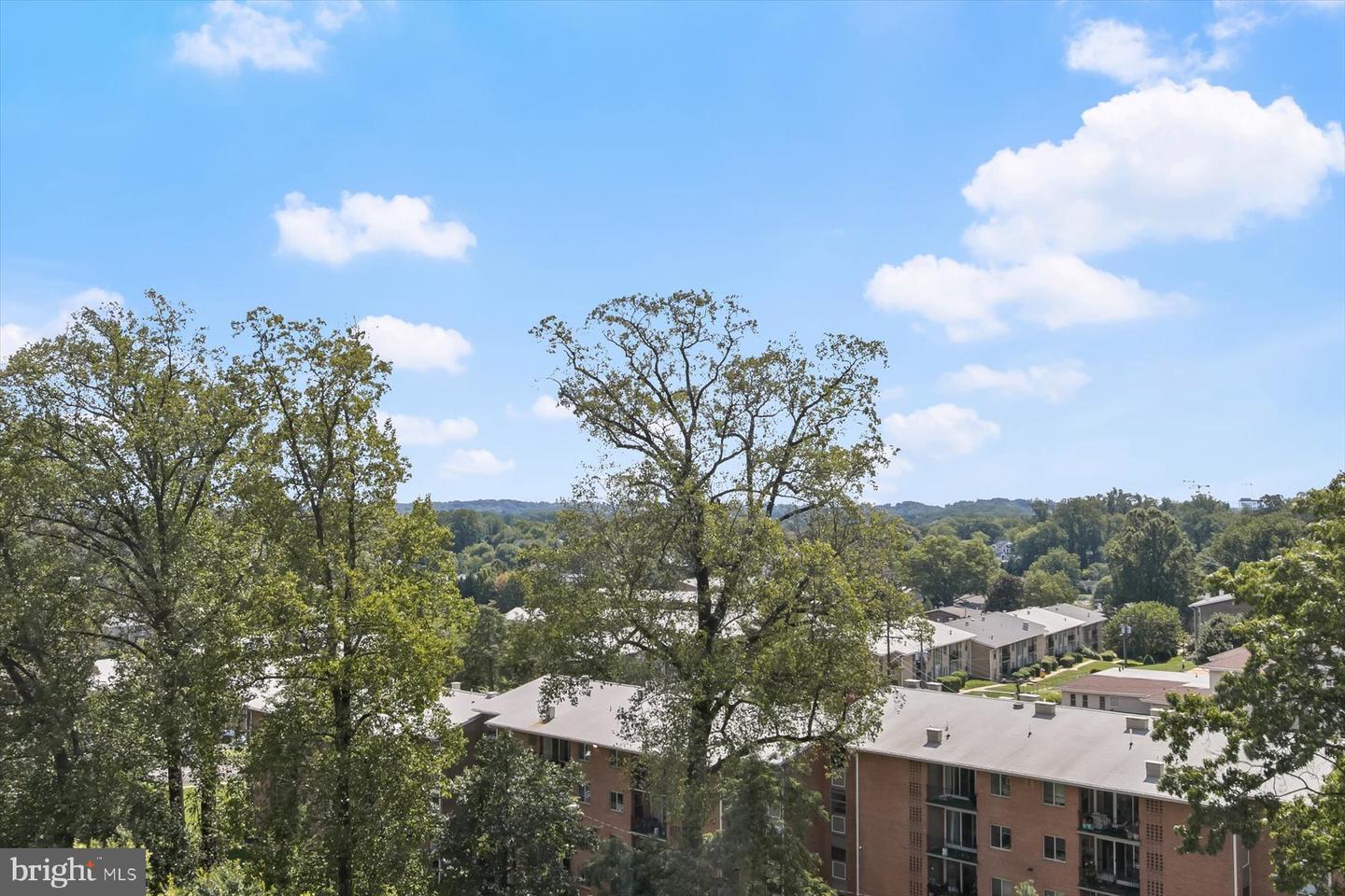 1808 OLD MEADOW RD #1106, MCLEAN, Virginia 22102, 2 Bedrooms Bedrooms, ,2 BathroomsBathrooms,Residential,For sale,1808 OLD MEADOW RD #1106,VAFX2262160 MLS # VAFX2262160