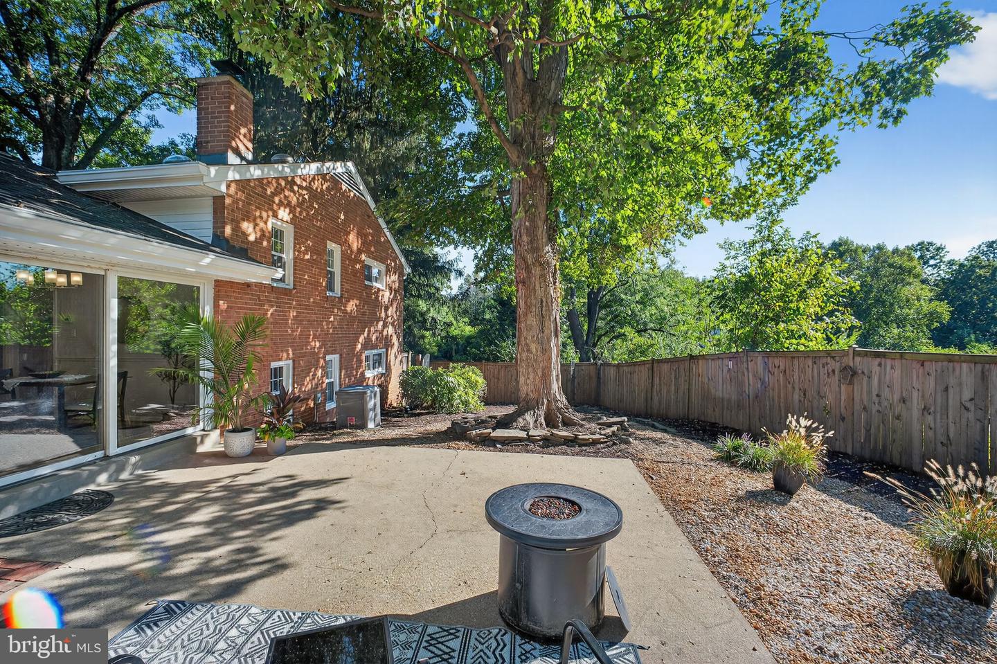 6705 KENMONT PL, SPRINGFIELD, Virginia 22152, 4 Bedrooms Bedrooms, ,3 BathroomsBathrooms,Residential,For sale,6705 KENMONT PL,VAFX2262328 MLS # VAFX2262328