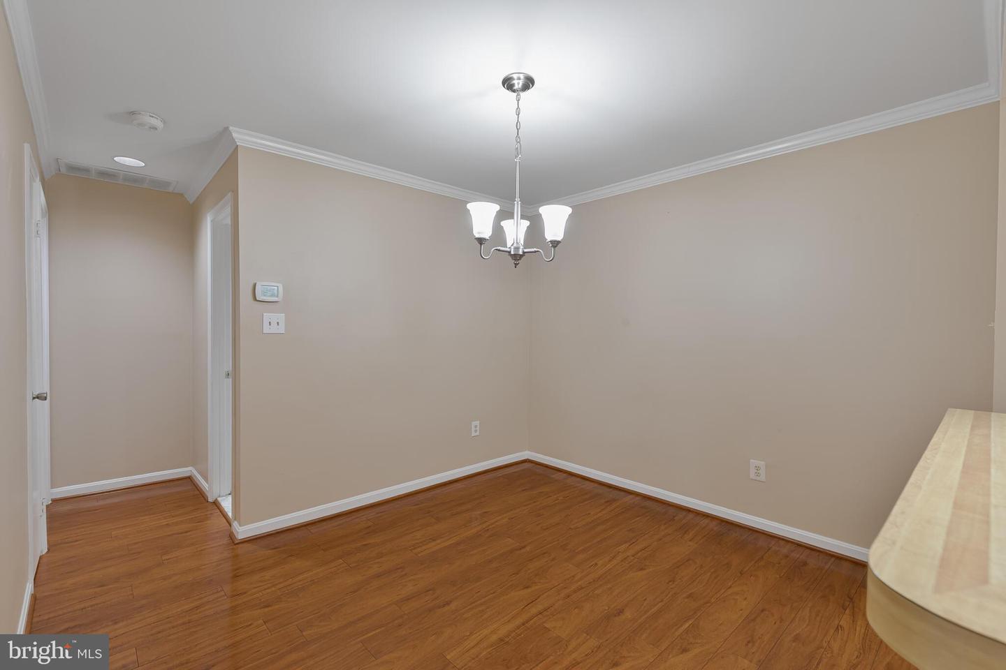 7711 LAFAYETTE FOREST DR #02, ANNANDALE, Virginia 22003, 2 Bedrooms Bedrooms, ,2 BathroomsBathrooms,Residential,For sale,7711 LAFAYETTE FOREST DR #02,VAFX2262332 MLS # VAFX2262332