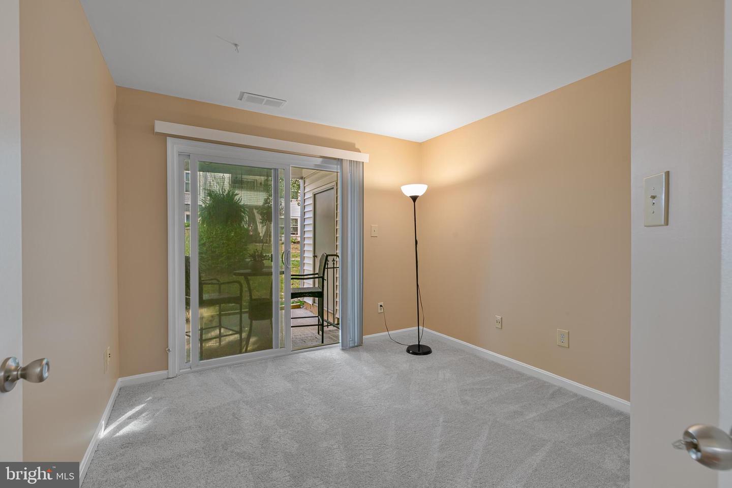 7711 LAFAYETTE FOREST DR #02, ANNANDALE, Virginia 22003, 2 Bedrooms Bedrooms, ,2 BathroomsBathrooms,Residential,For sale,7711 LAFAYETTE FOREST DR #02,VAFX2262332 MLS # VAFX2262332