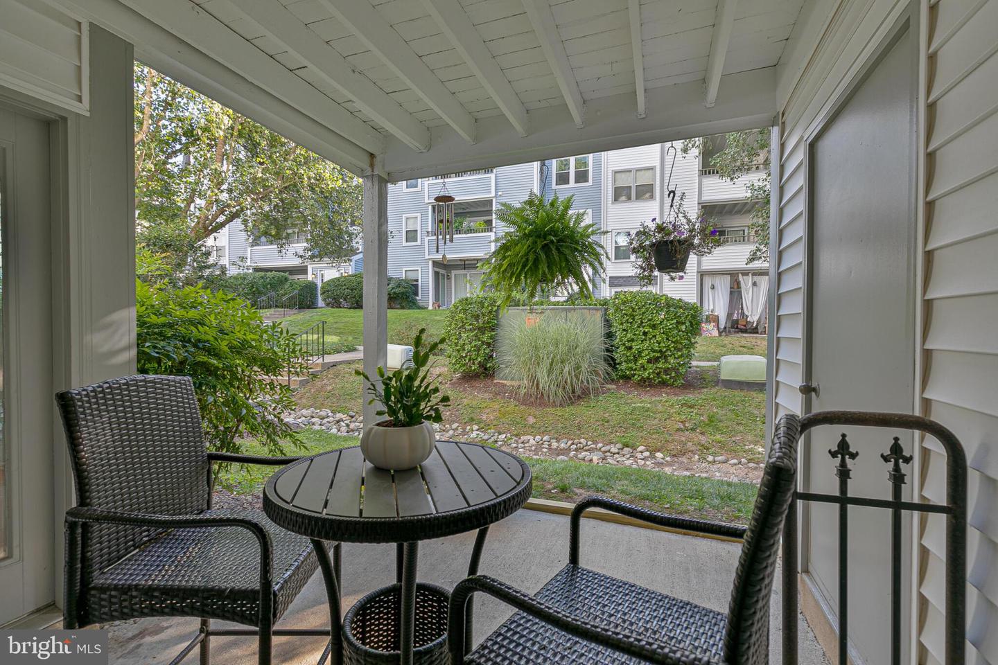 7711 LAFAYETTE FOREST DR #02, ANNANDALE, Virginia 22003, 2 Bedrooms Bedrooms, ,2 BathroomsBathrooms,Residential,For sale,7711 LAFAYETTE FOREST DR #02,VAFX2262332 MLS # VAFX2262332