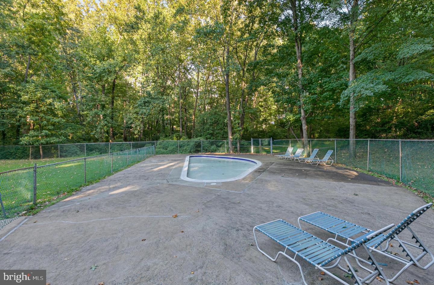 7711 LAFAYETTE FOREST DR #02, ANNANDALE, Virginia 22003, 2 Bedrooms Bedrooms, ,2 BathroomsBathrooms,Residential,For sale,7711 LAFAYETTE FOREST DR #02,VAFX2262332 MLS # VAFX2262332