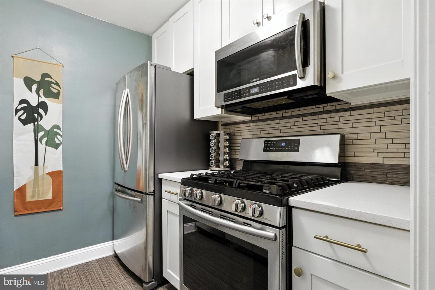 3114 WISCONSIN AVE NW #302, WASHINGTON, District Of Columbia 20016, 1 Bedroom Bedrooms, ,1 BathroomBathrooms,Residential,For sale,3114 WISCONSIN AVE NW #302,DCDC2216060 MLS # DCDC2216060