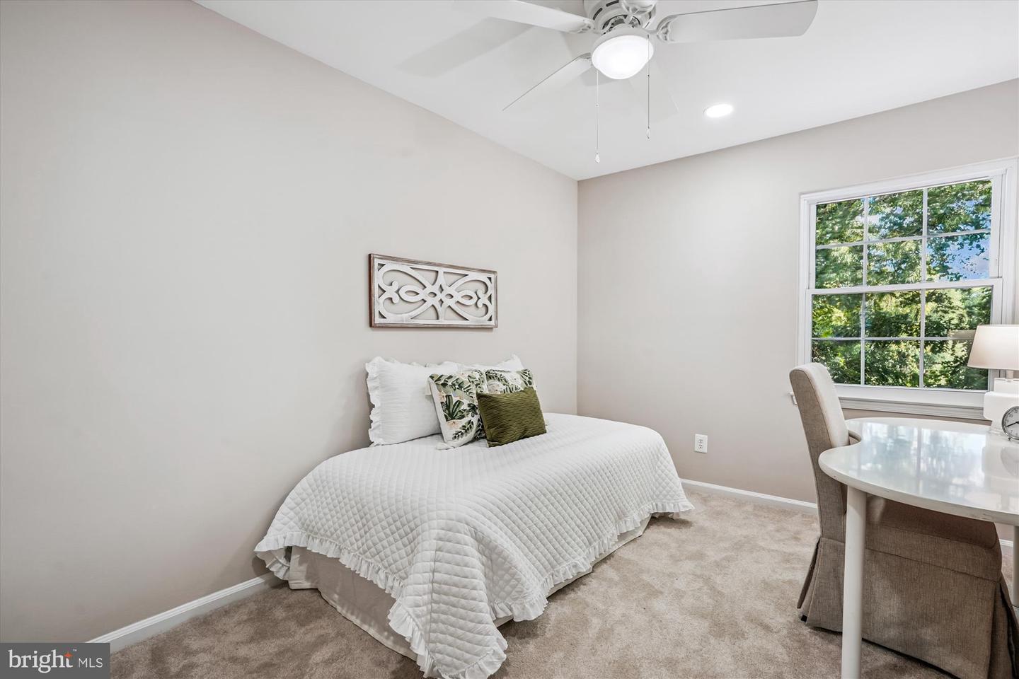 13713 AUTUMN VALE CT #30B, CHANTILLY, Virginia 20151, 3 Bedrooms Bedrooms, ,2 BathroomsBathrooms,Residential,For sale,13713 AUTUMN VALE CT #30B,VAFX2262838 MLS # VAFX2262838
