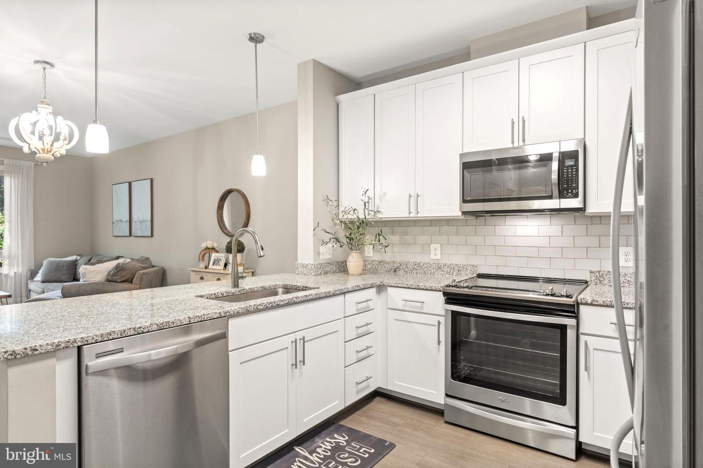 9450 SILVER KING CT #308, FAIRFAX, Virginia 22031, 1 Bedroom Bedrooms, 2 Rooms Rooms,1 BathroomBathrooms,Residential,For sale,9450 SILVER KING CT #308,VAFC2006858 MLS # VAFC2006858