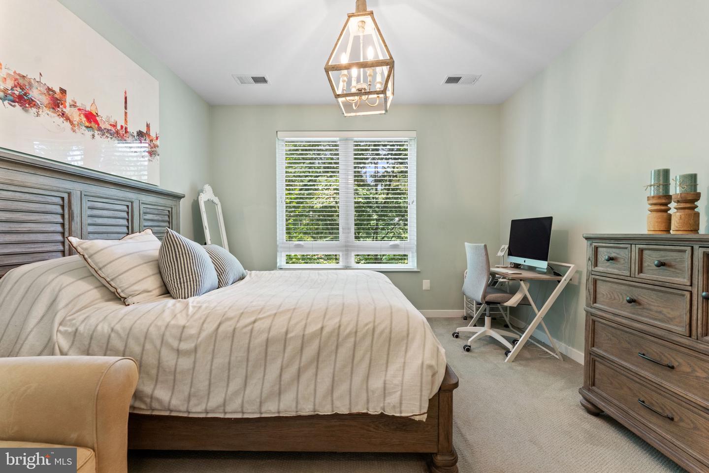 9450 SILVER KING CT #308, FAIRFAX, Virginia 22031, 1 Bedroom Bedrooms, 2 Rooms Rooms,1 BathroomBathrooms,Residential,For sale,9450 SILVER KING CT #308,VAFC2006858 MLS # VAFC2006858