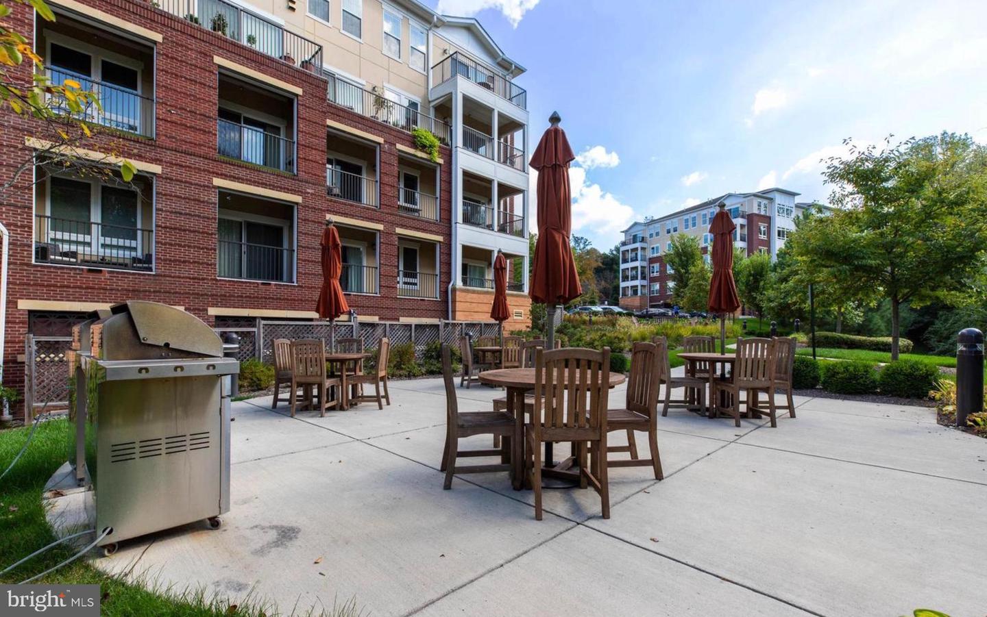 9450 SILVER KING CT #308, FAIRFAX, Virginia 22031, 1 Bedroom Bedrooms, 2 Rooms Rooms,1 BathroomBathrooms,Residential,For sale,9450 SILVER KING CT #308,VAFC2006858 MLS # VAFC2006858