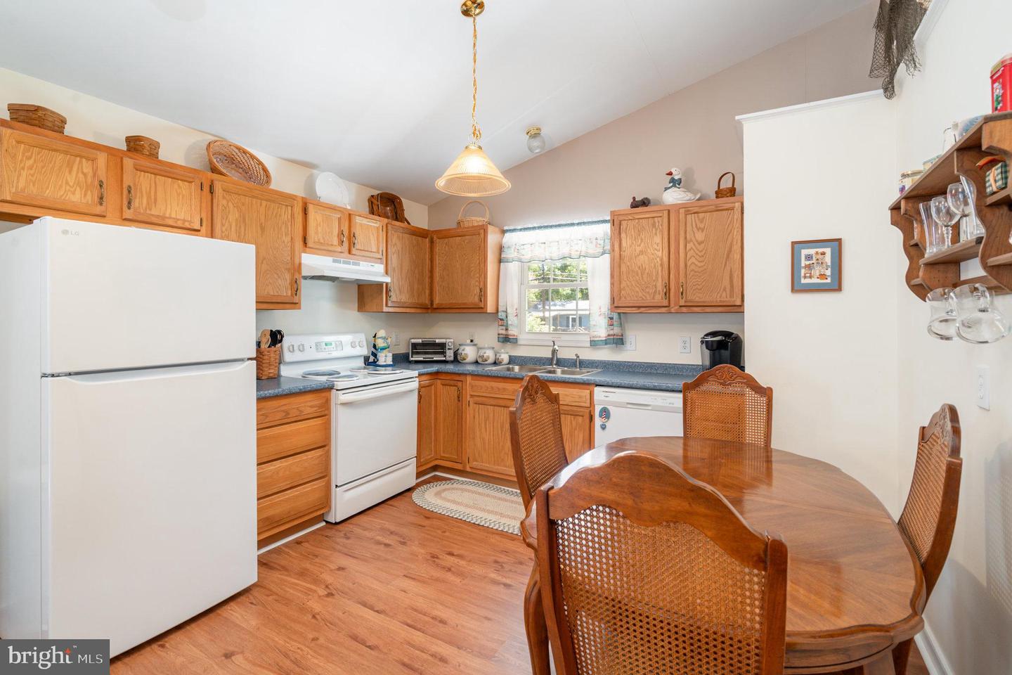 2005 MCKINNEY BLVD, COLONIAL BEACH, Virginia 22443, 3 Bedrooms Bedrooms, ,2 BathroomsBathrooms,Residential,For sale,2005 MCKINNEY BLVD,VAWE2009620 MLS # VAWE2009620