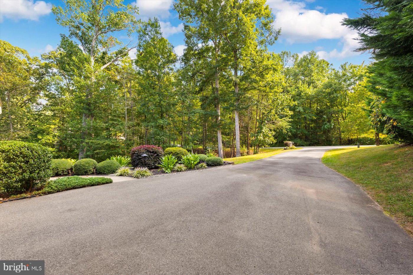 10747 BRIDLEREIN CT, SPOTSYLVANIA, Virginia 22553, 3 Bedrooms Bedrooms, ,2 BathroomsBathrooms,Residential,For sale,10747 BRIDLEREIN CT,VASP2035874 MLS # VASP2035874