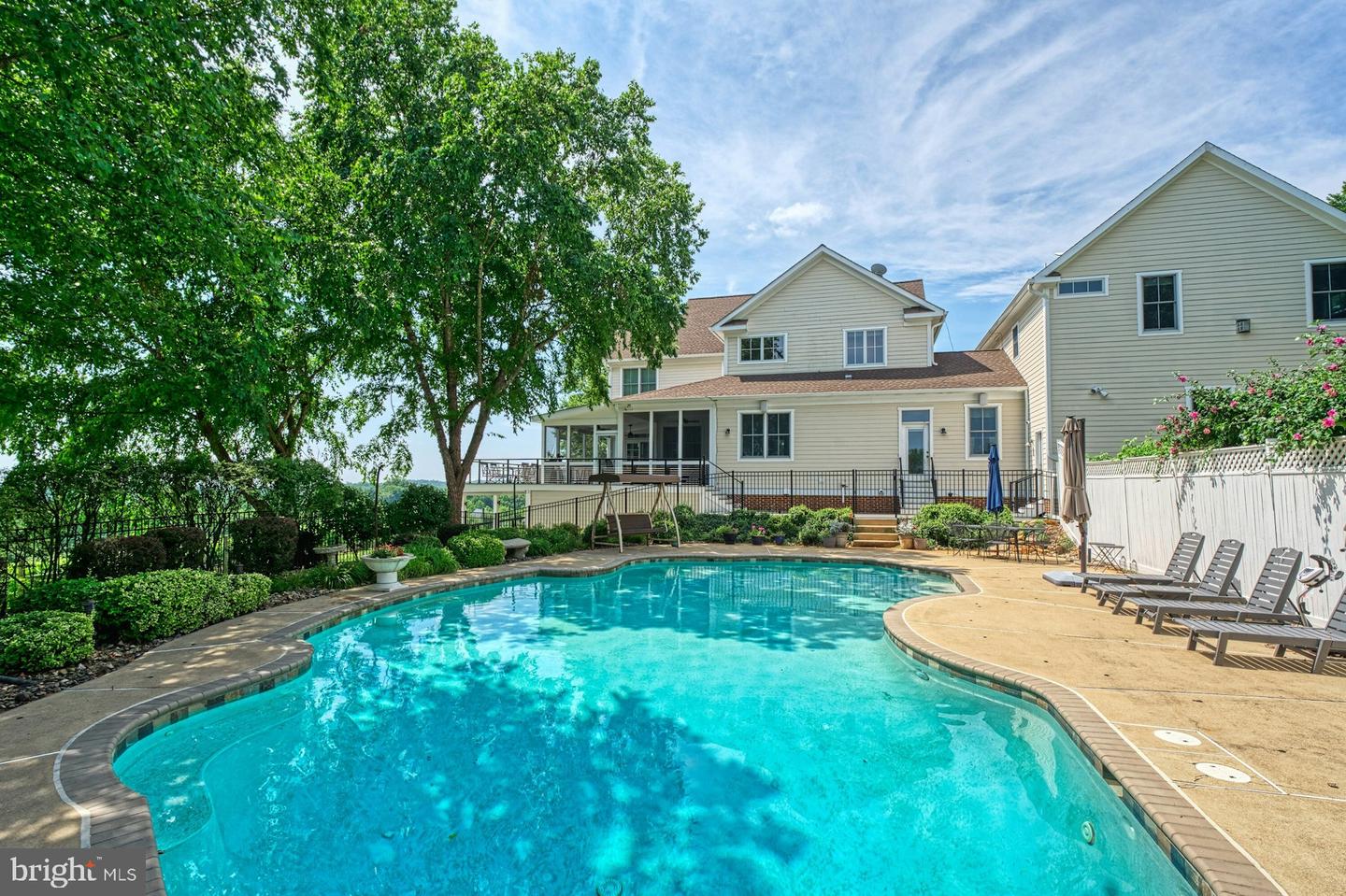 40954 CANTER LN, PAEONIAN SPRINGS, Virginia 20129, 4 Bedrooms Bedrooms, ,6 BathroomsBathrooms,Residential,For sale,40954 CANTER LN,VALO2105746 MLS # VALO2105746
