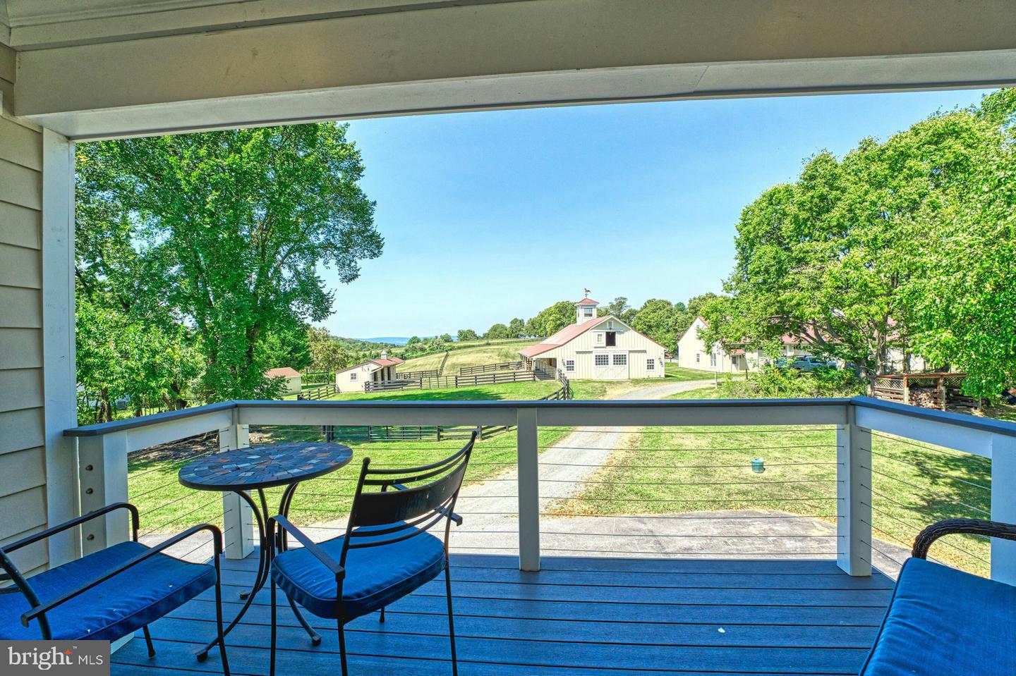 40954 CANTER LN, PAEONIAN SPRINGS, Virginia 20129, 4 Bedrooms Bedrooms, ,6 BathroomsBathrooms,Residential,For sale,40954 CANTER LN,VALO2105746 MLS # VALO2105746