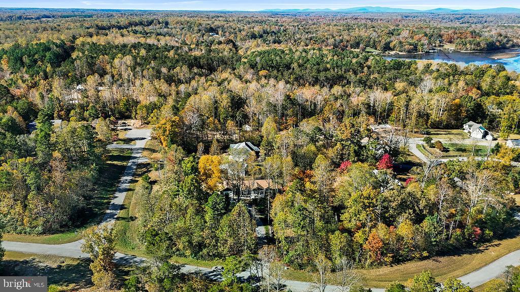 95 WOODLAND SHORES DR, LOUISA, Virginia 23093, 5 Bedrooms Bedrooms, ,3 BathroomsBathrooms,Residential,For sale,95 WOODLAND SHORES DR,VALA2008516 MLS # VALA2008516