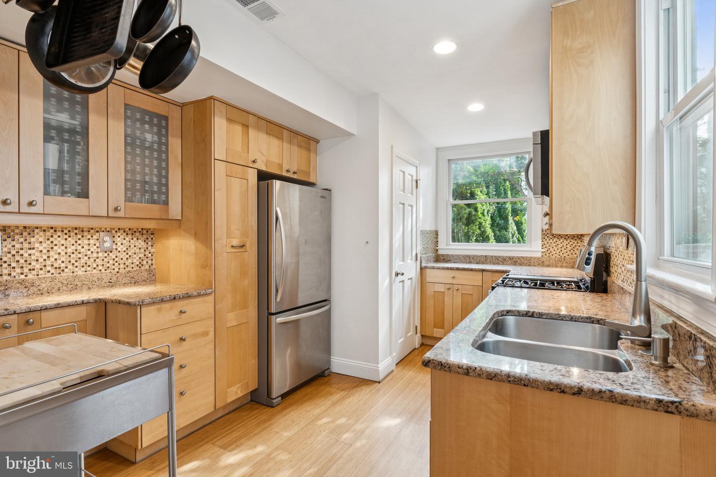 1617 8TH ST NW, WASHINGTON, District Of Columbia 20001, 3 Bedrooms Bedrooms, ,1 BathroomBathrooms,Residential,For sale,1617 8TH ST NW,DCDC2217874 MLS # DCDC2217874