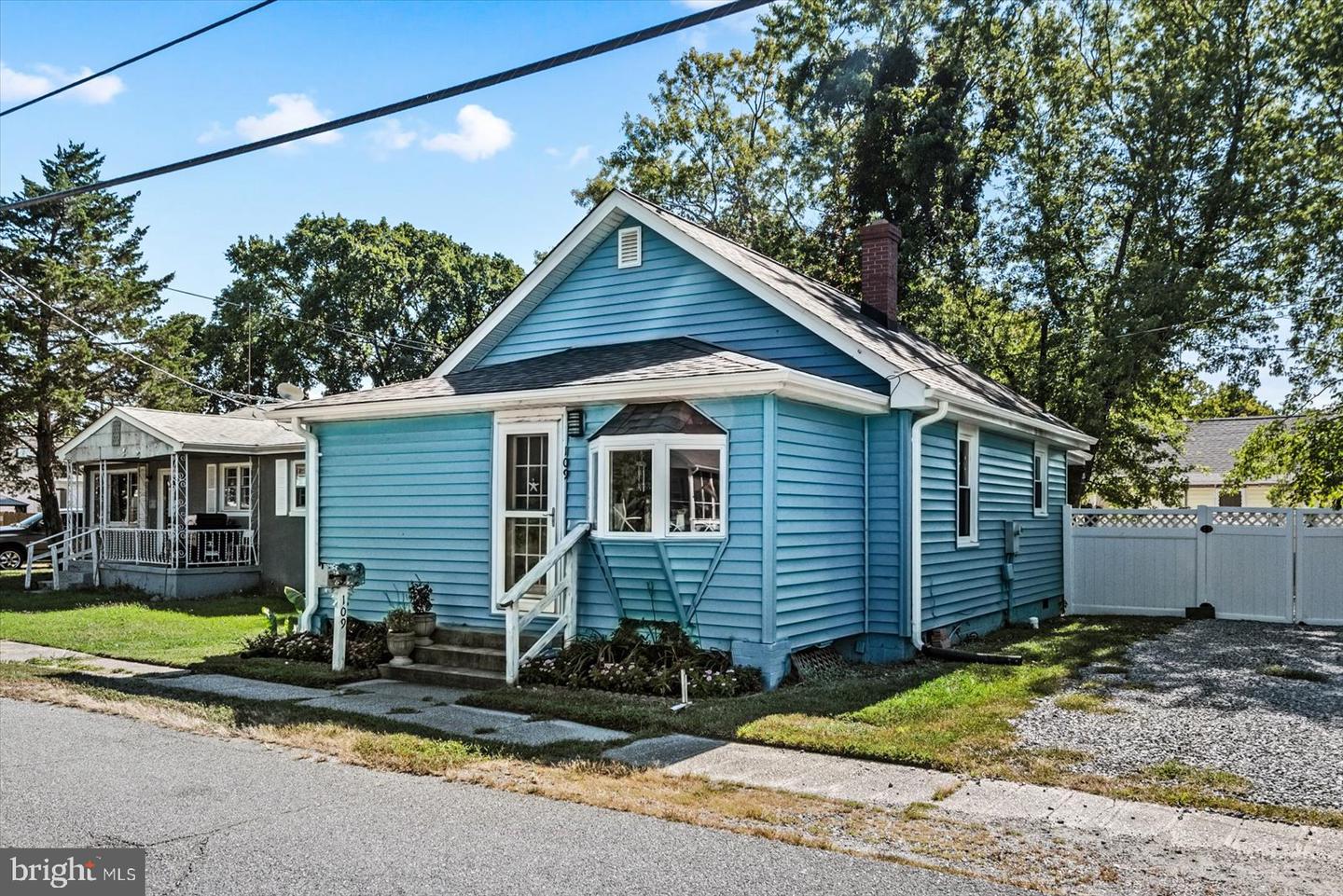 109 BANCROFT AVE, COLONIAL BEACH, Virginia 22443, 2 Bedrooms Bedrooms, ,1 BathroomBathrooms,Residential,For sale,109 BANCROFT AVE,VAWE2009674 MLS # VAWE2009674