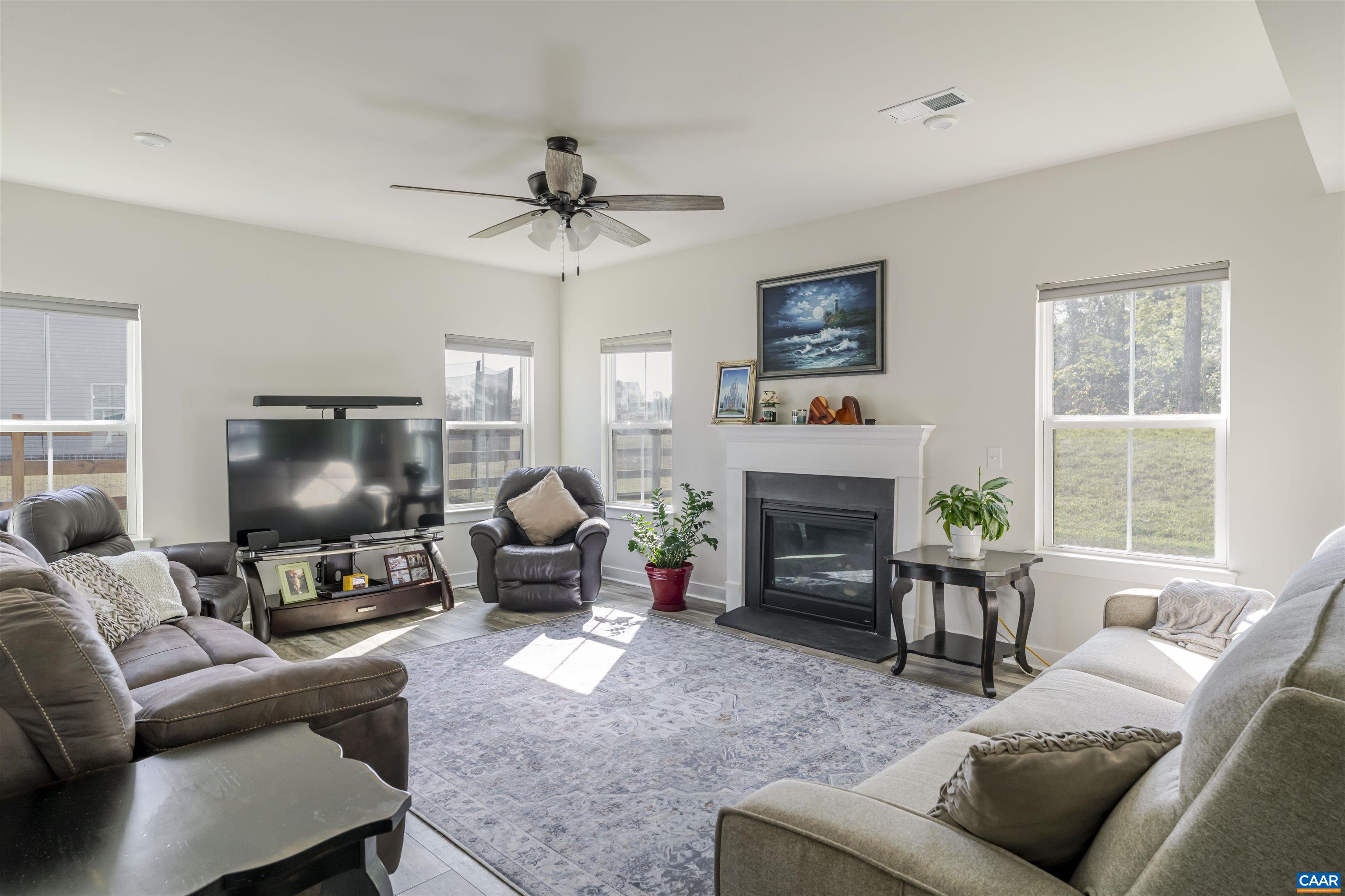 121 ISLAND HILL RD, PALMYRA, Virginia 22963, 4 Bedrooms Bedrooms, ,2 BathroomsBathrooms,Residential,121 ISLAND HILL RD,668711 MLS # 668711