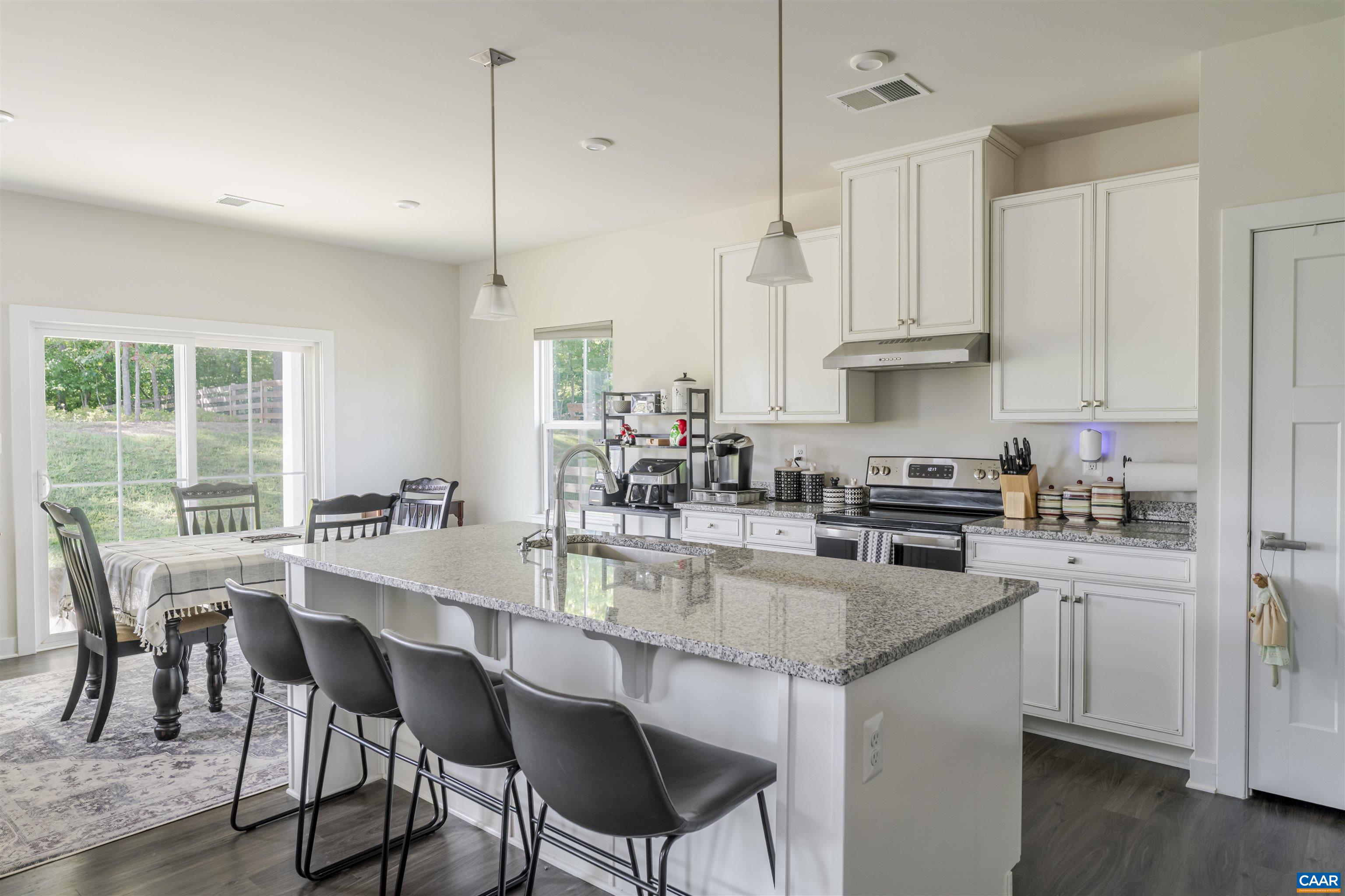 121 ISLAND HILL RD, PALMYRA, Virginia 22963, 4 Bedrooms Bedrooms, ,2 BathroomsBathrooms,Residential,121 ISLAND HILL RD,668711 MLS # 668711