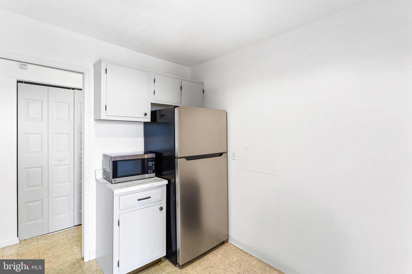 2311 PIMMIT DR #603, FALLS CHURCH, Virginia 22043, 1 Bedroom Bedrooms, ,1 BathroomBathrooms,Residential,For sale,2311 PIMMIT DR #603,VAFX2264696 MLS # VAFX2264696